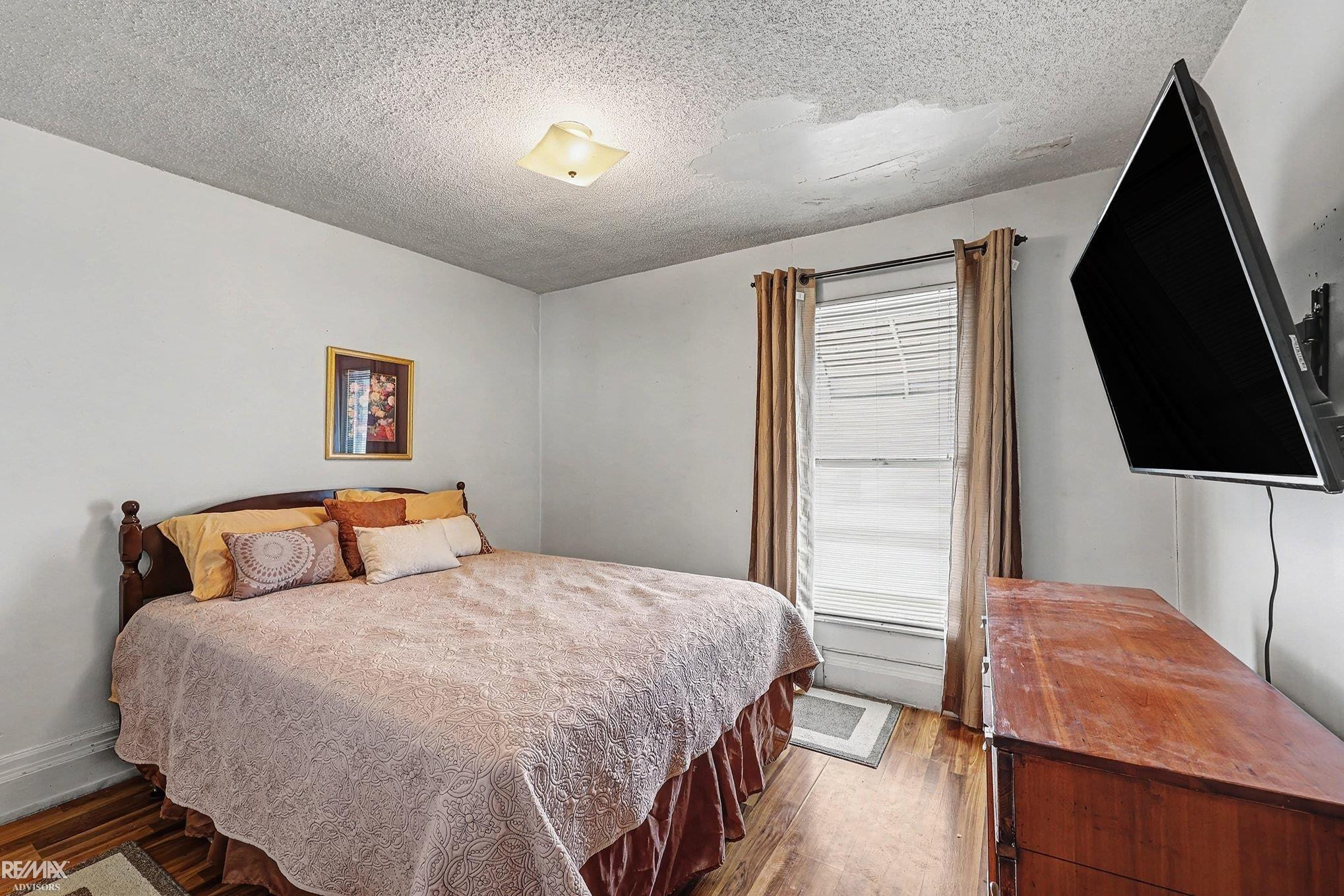 9724 Pearl Beach Boulevard, MI 48001 — Photo 21