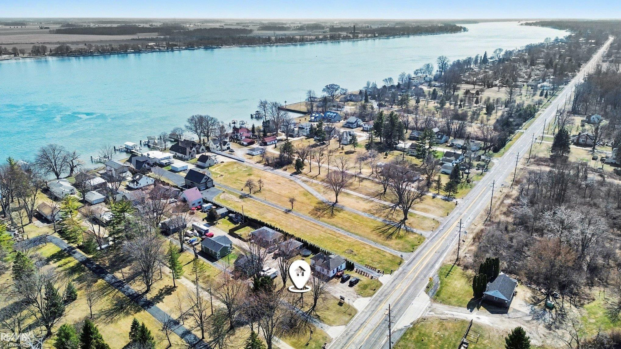 000 Martindale Court, MI — Photo 9