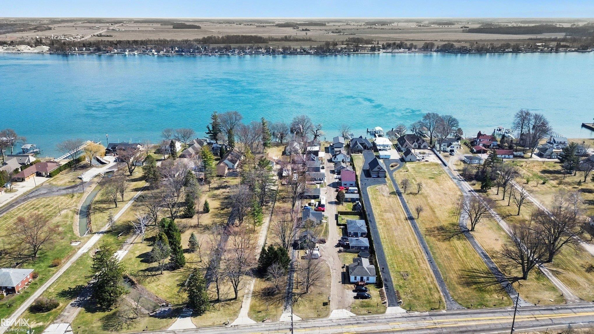000 Martindale Court, MI — Photo 16