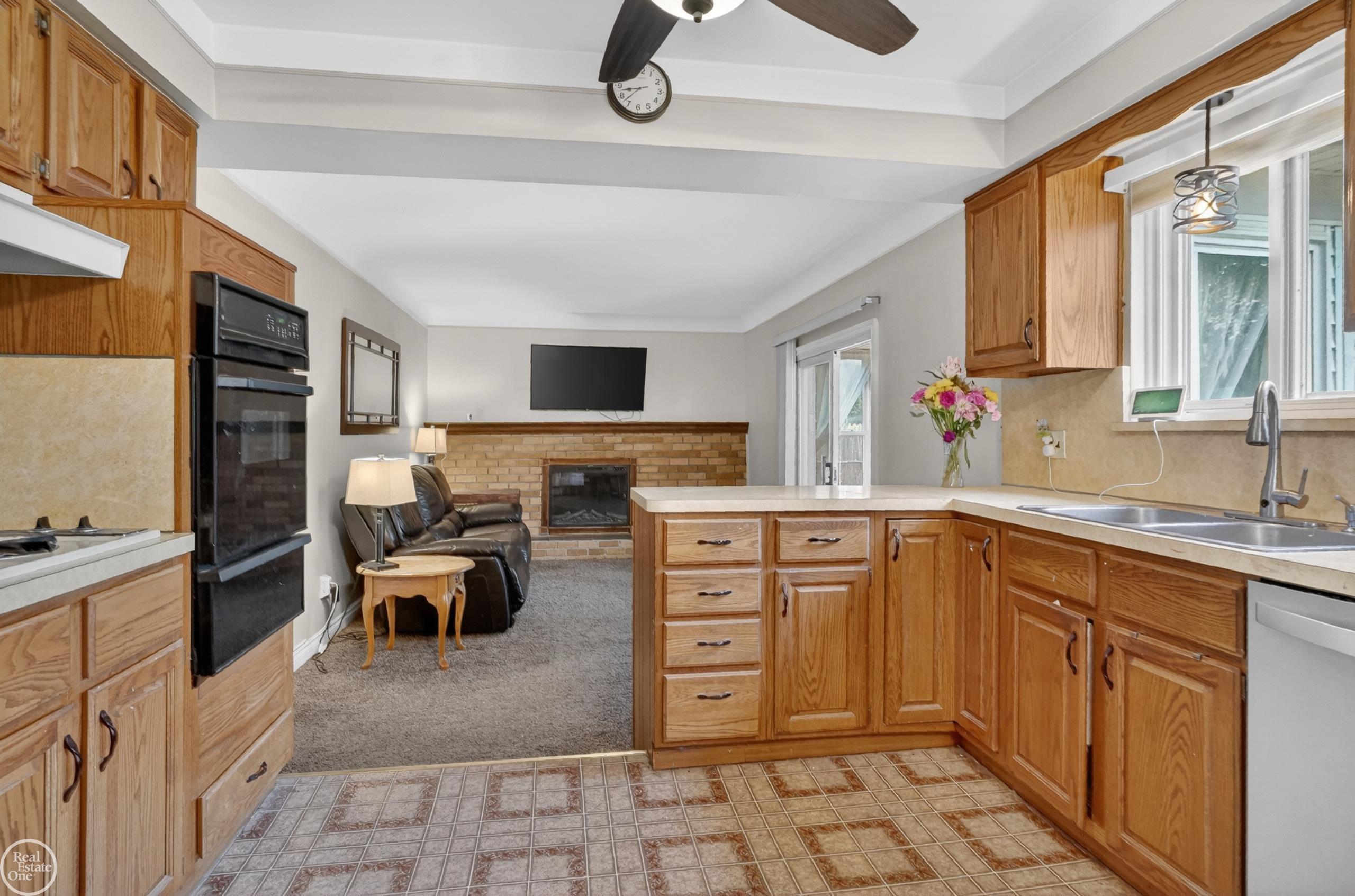 42159 Mac Rae Drive, Sterling Heights, MI 48313 — Photo 8
