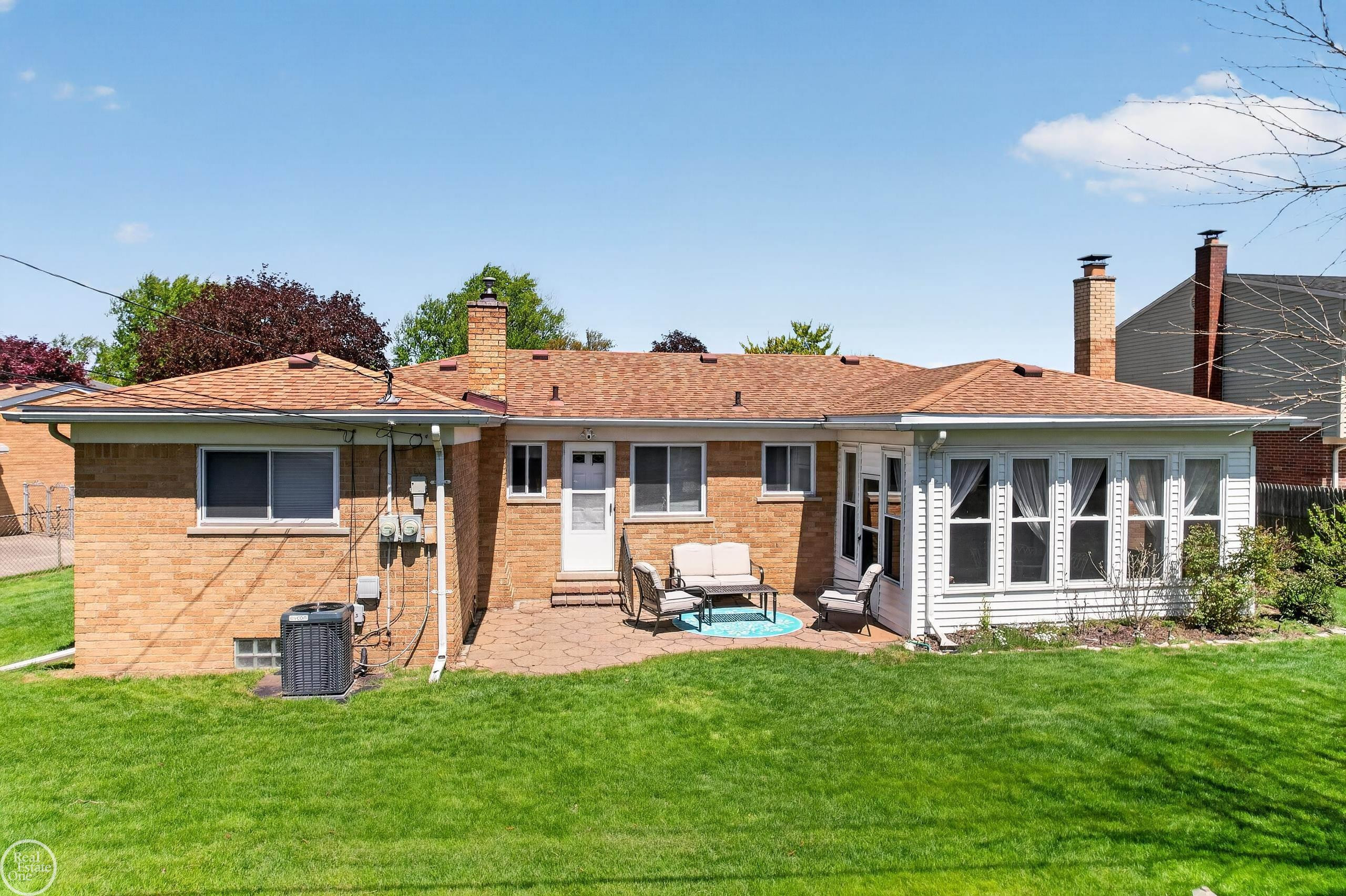 42159 Mac Rae Drive, Sterling Heights, MI 48313 — Photo 30