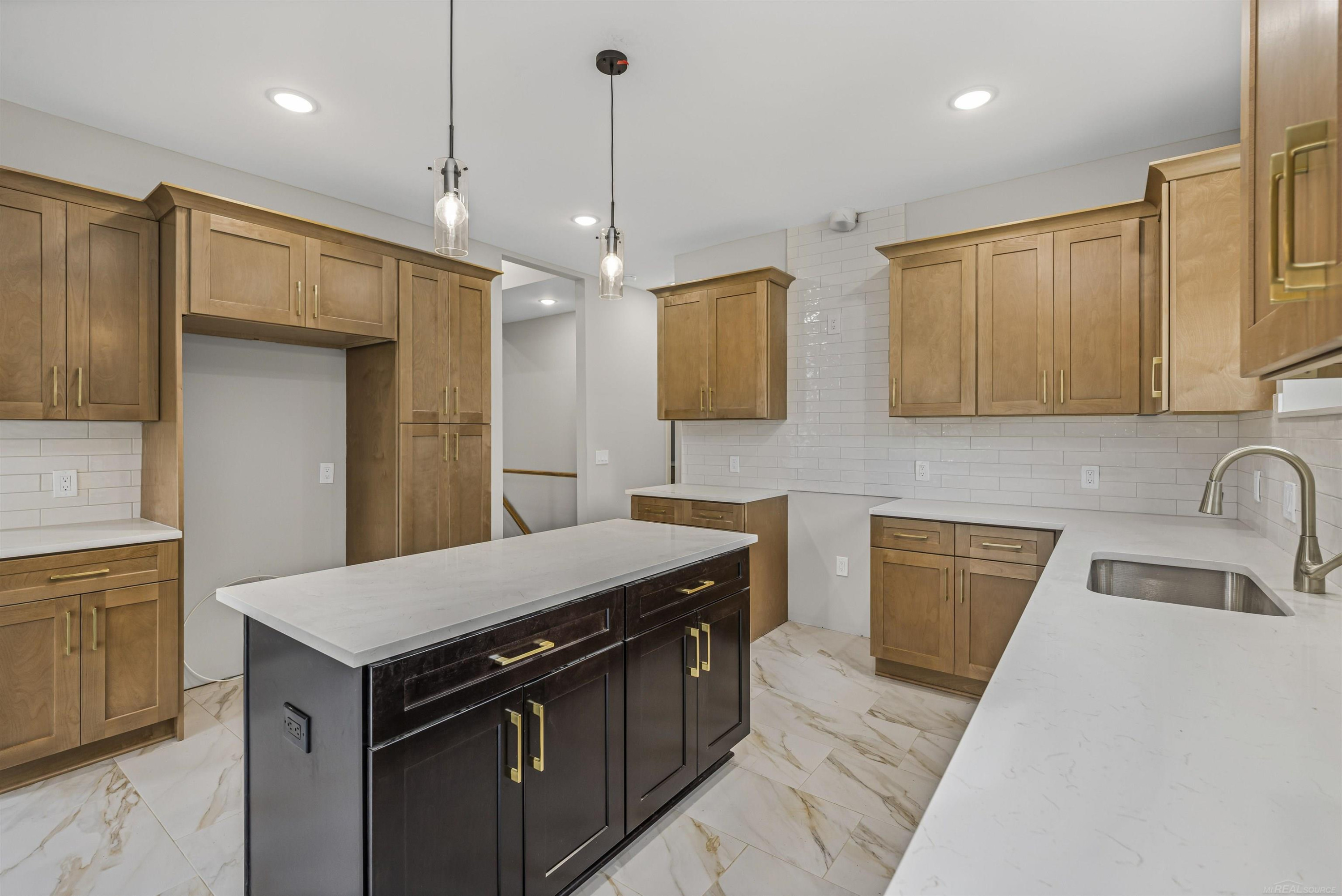 6519 Jamie Lane, Grand Blanc, MI 48439 — Photo 15
