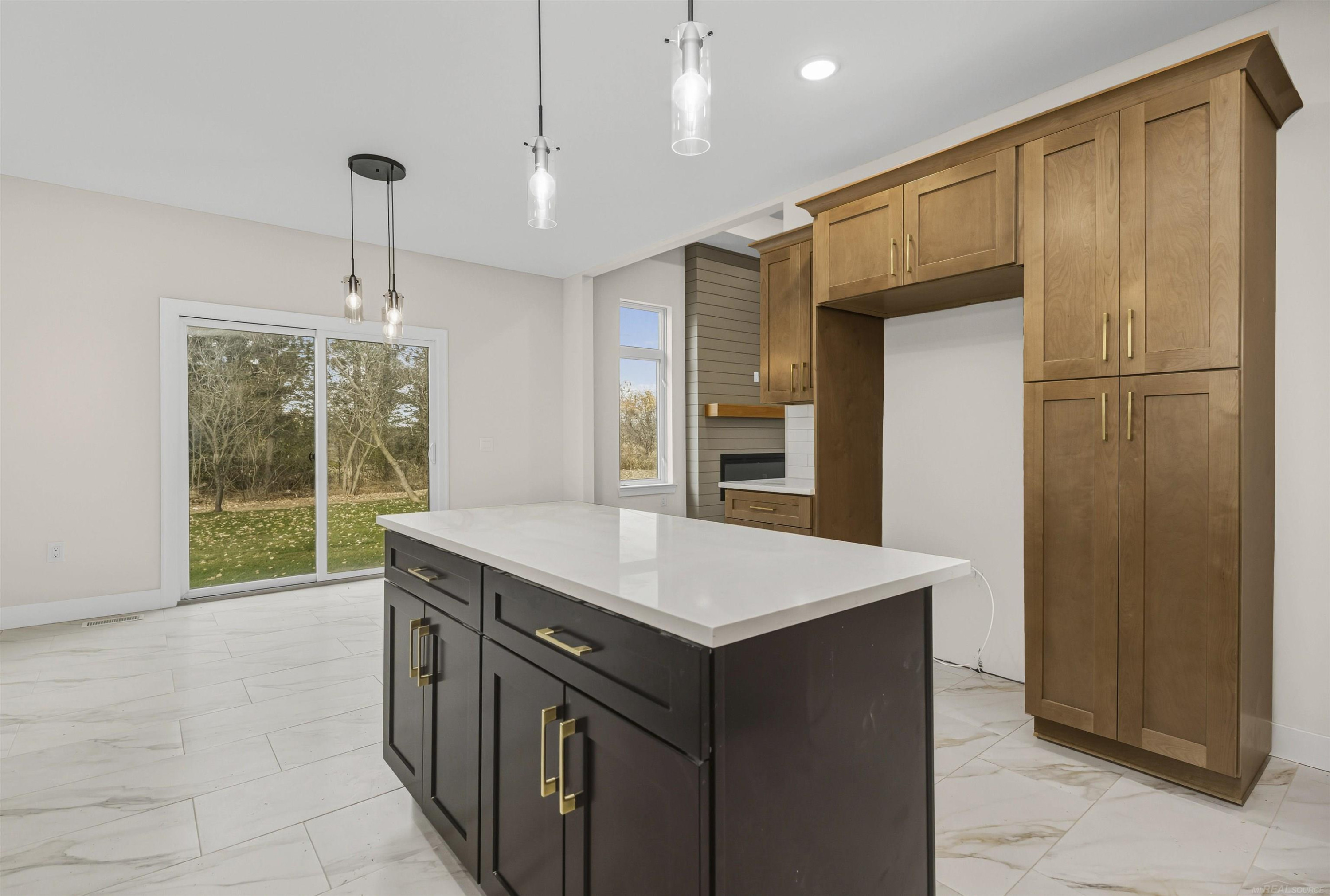 6519 Jamie Lane, Grand Blanc, MI 48439 — Photo 19