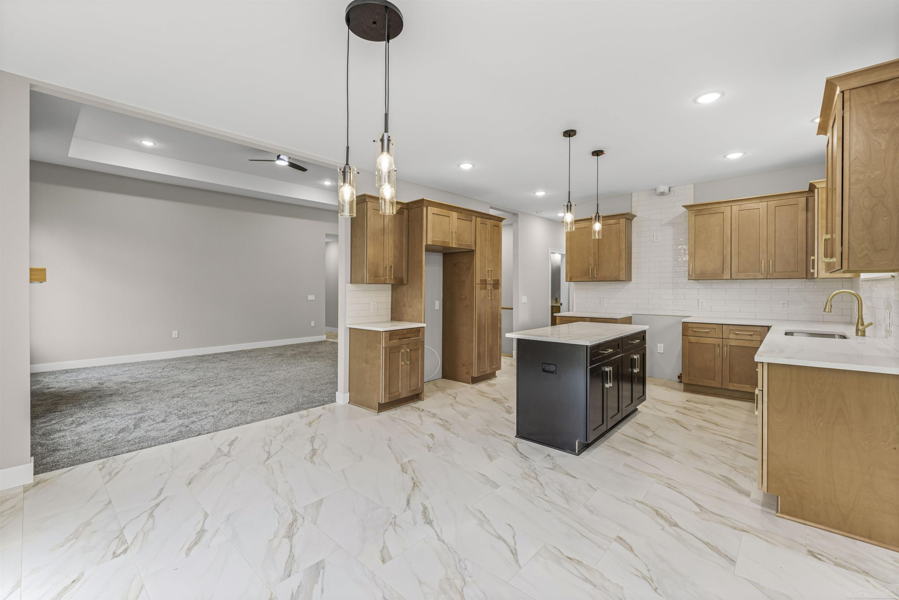 6519 Jamie Lane, Grand Blanc, MI 48439 — Photo 20