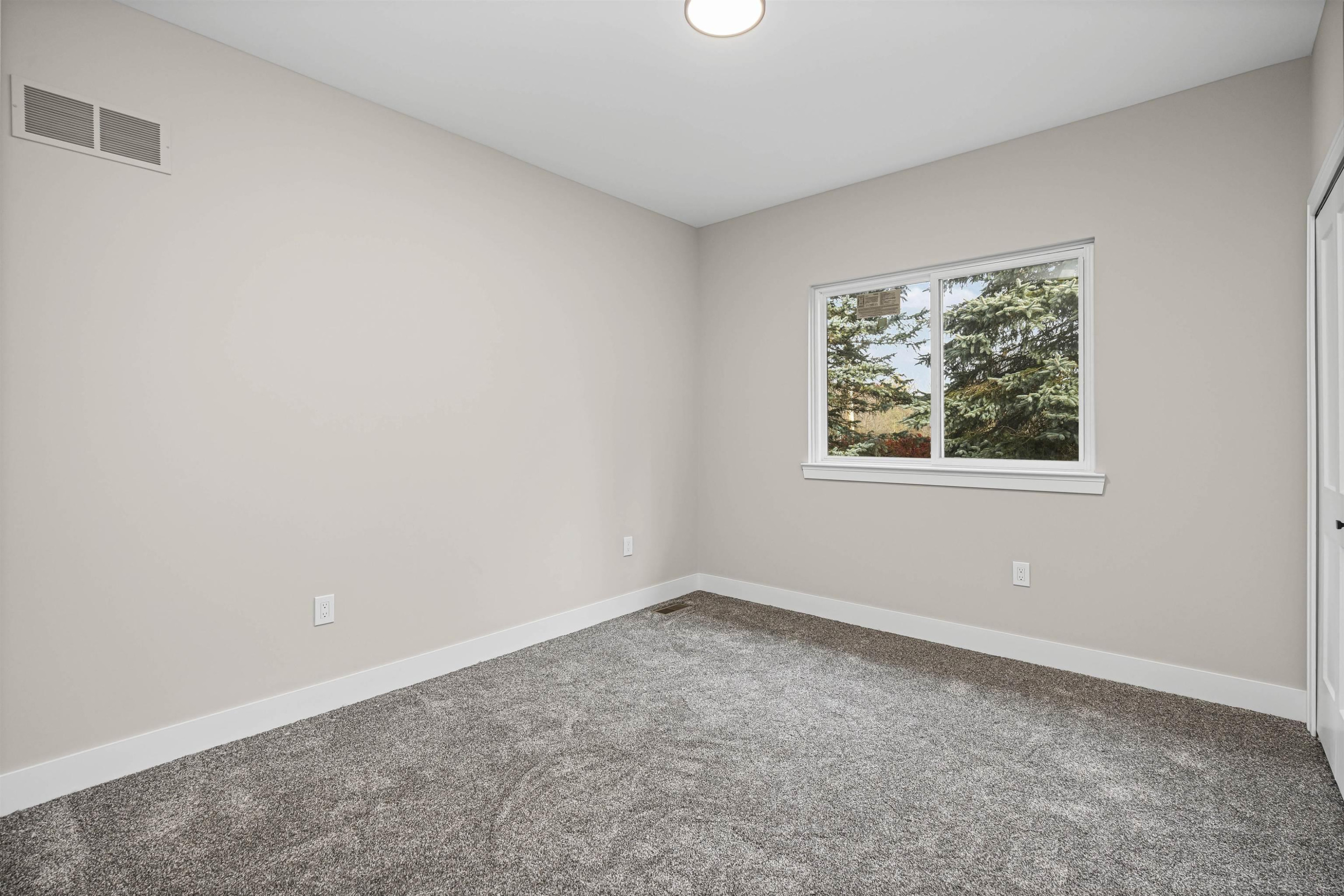 6519 Jamie Lane, Grand Blanc, MI 48439 — Photo 36