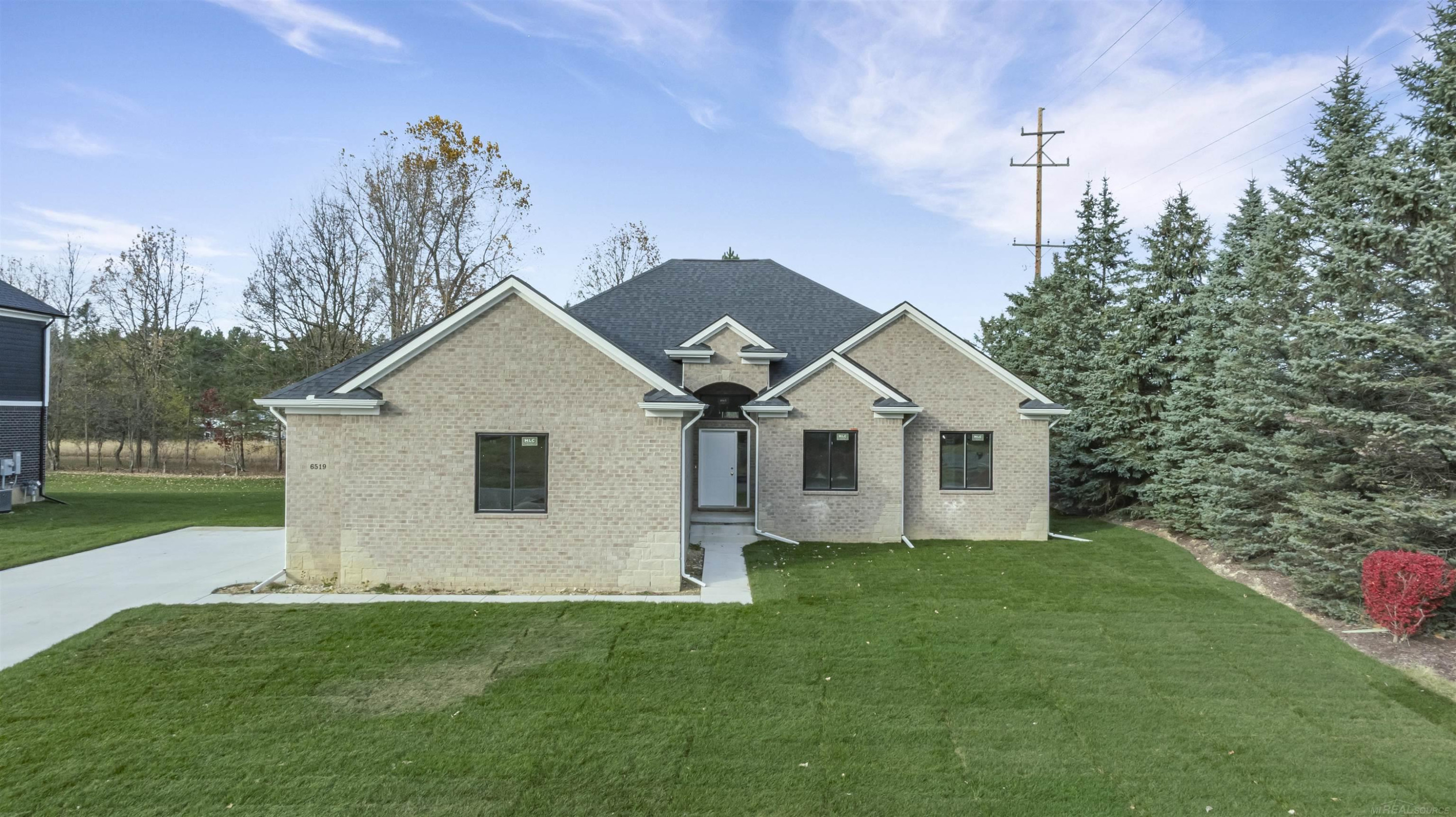 6519 Jamie Lane, Grand Blanc, MI 48439 — Photo 45