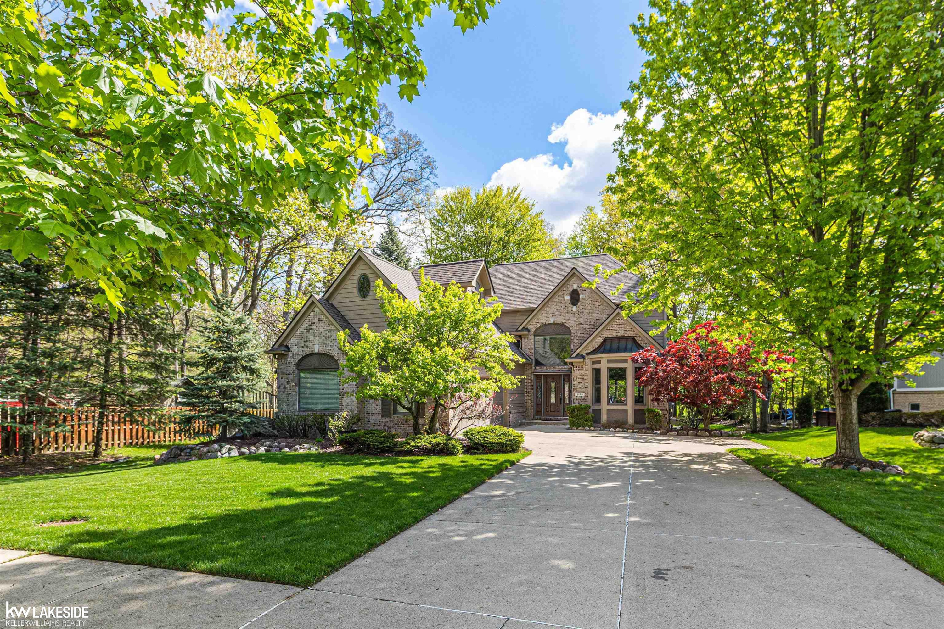 1440 Woodbridge Lane, Wixom, MI 48393 — Photo 4