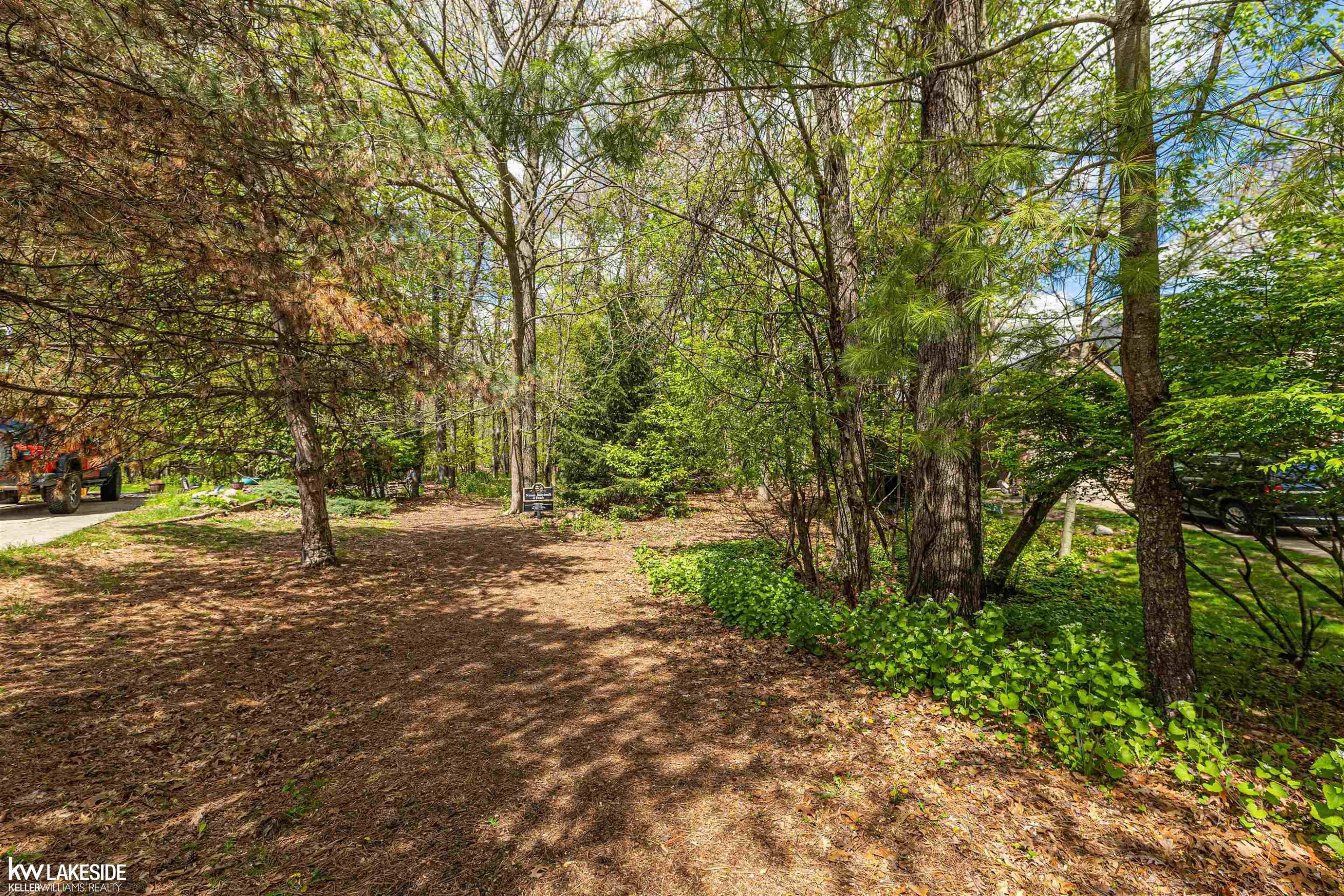 1440 Woodbridge Lane, Wixom, MI 48393 — Photo 18