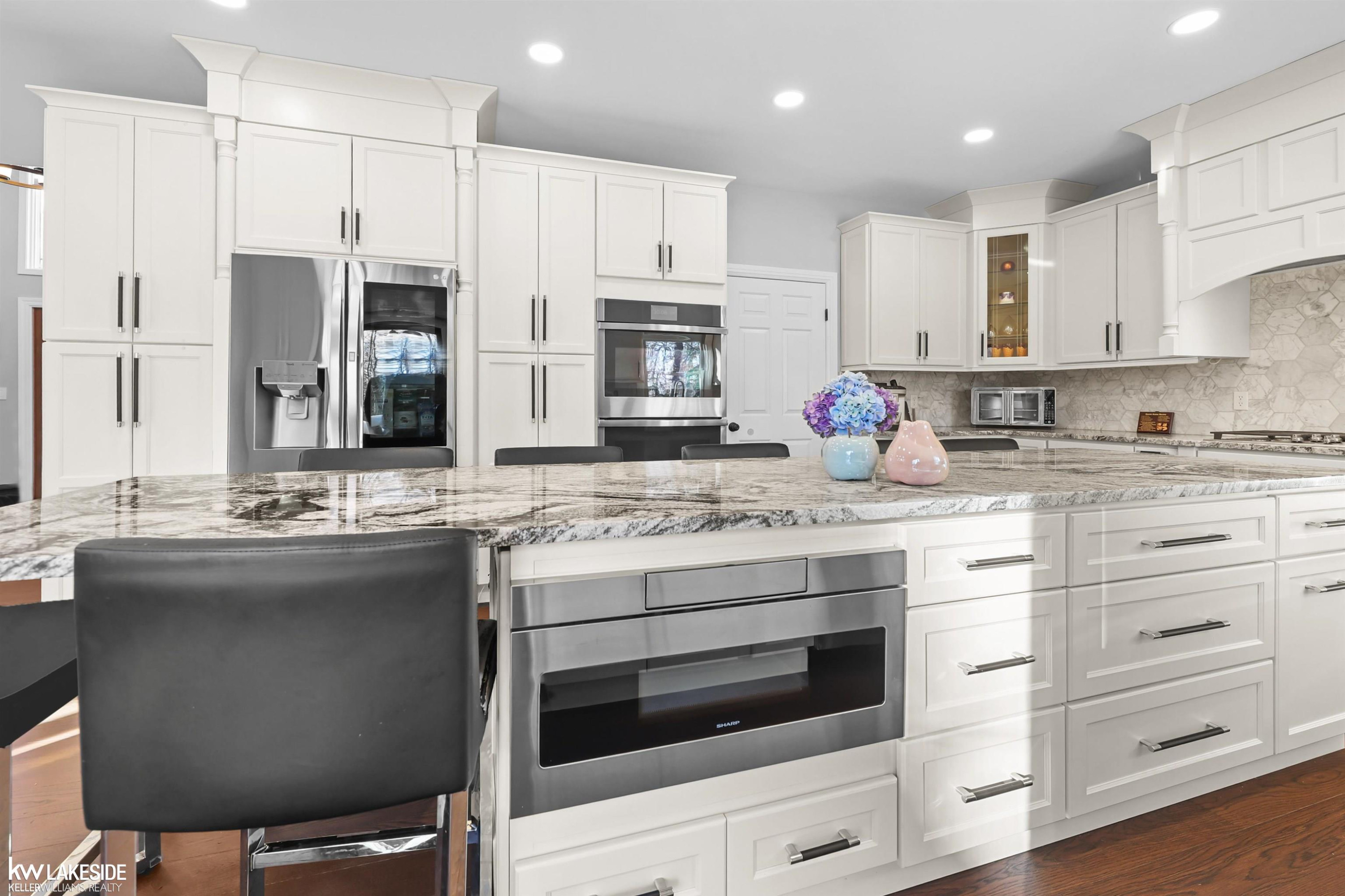 1440 Woodbridge Lane, Wixom, MI 48393 — Photo 27