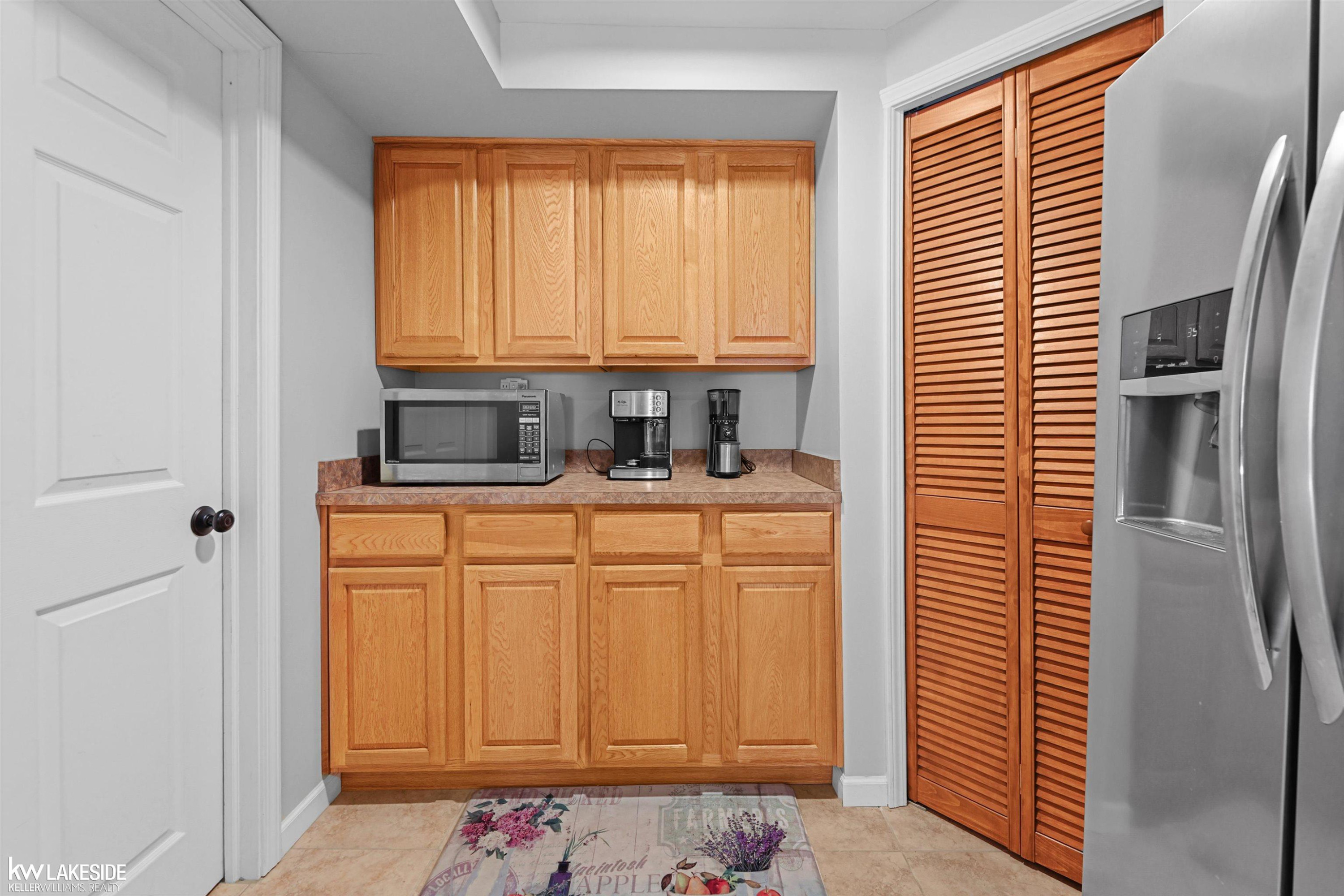 1440 Woodbridge Lane, Wixom, MI 48393 — Photo 51
