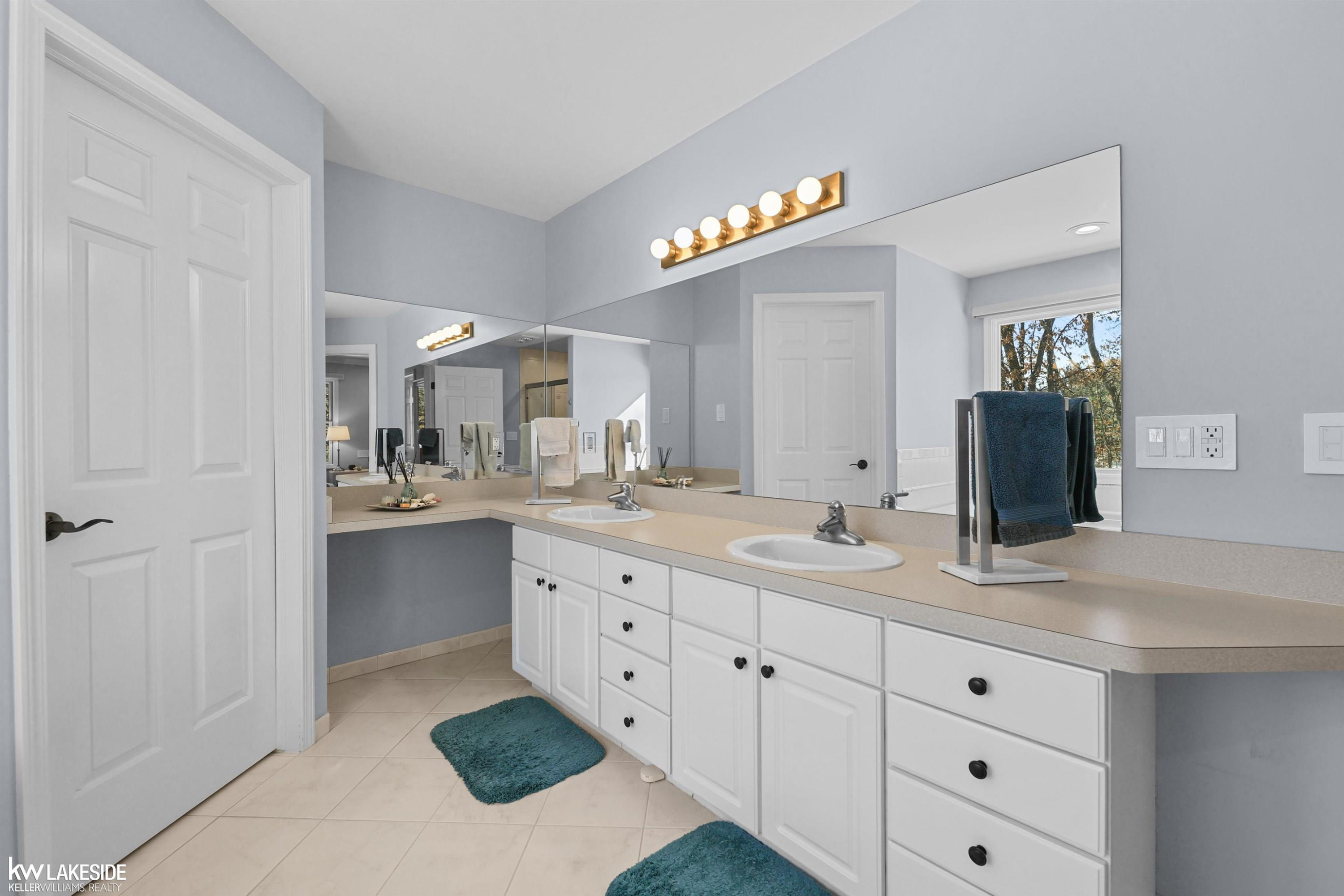 1440 Woodbridge Lane, Wixom, MI 48393 — Photo 57