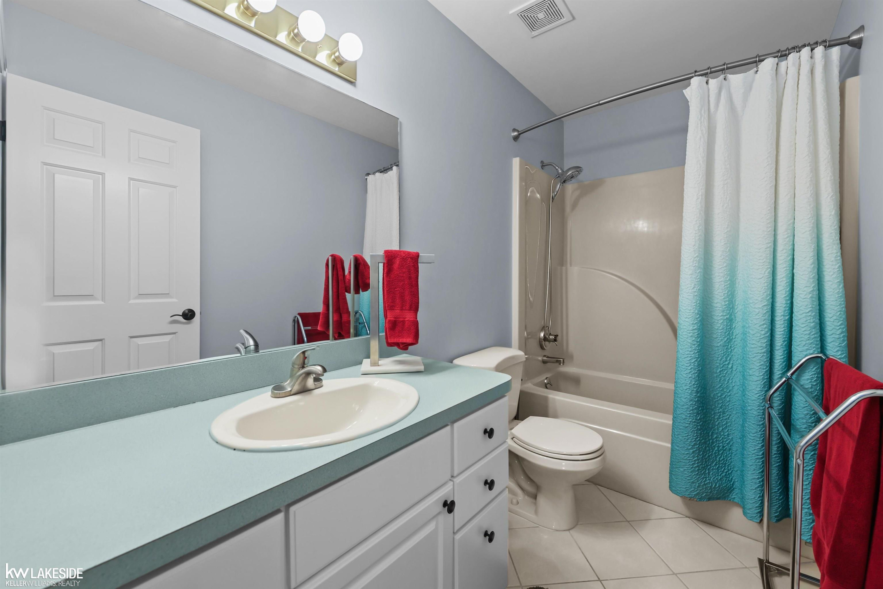 1440 Woodbridge Lane, Wixom, MI 48393 — Photo 58