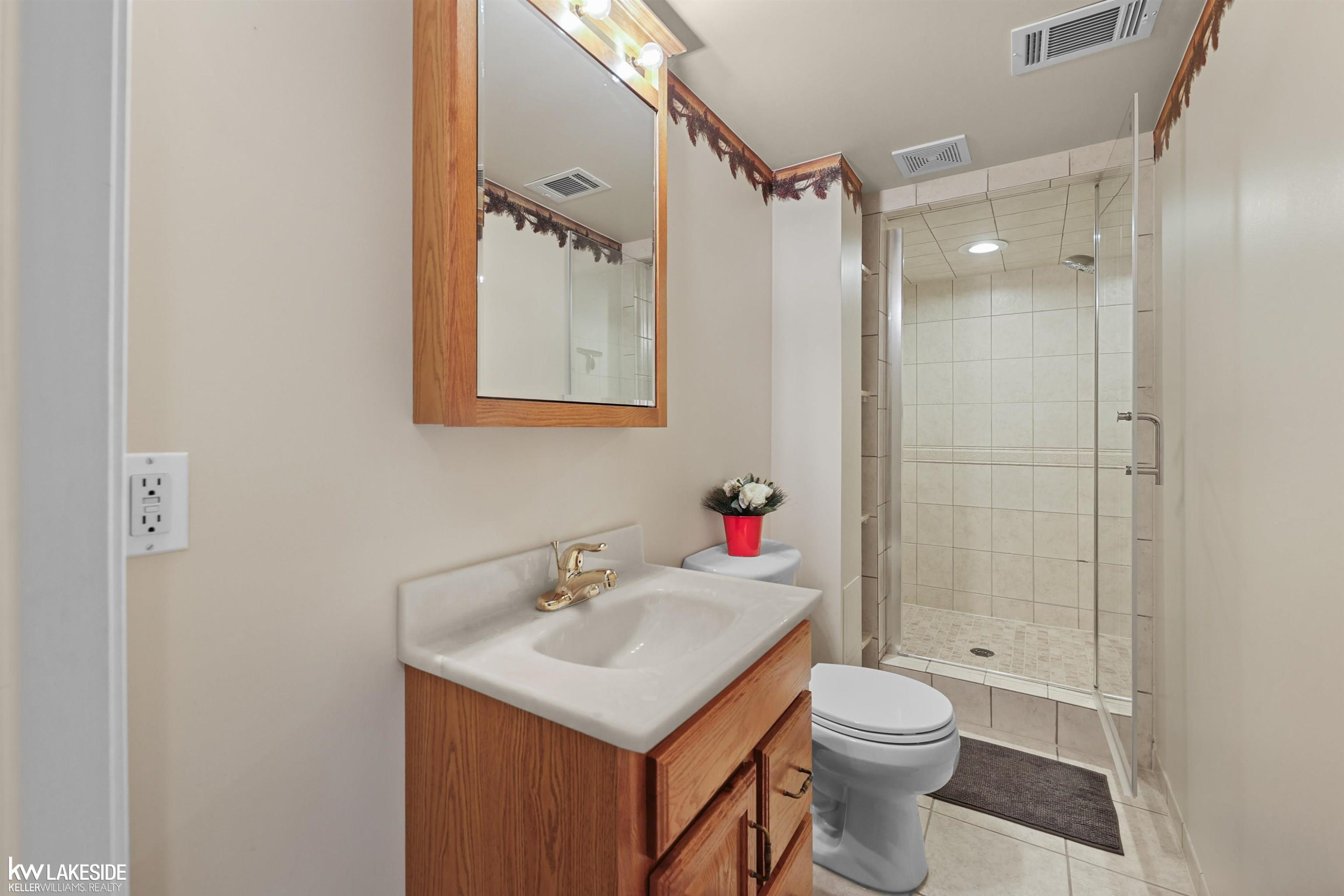 1440 Woodbridge Lane, Wixom, MI 48393 — Photo 60