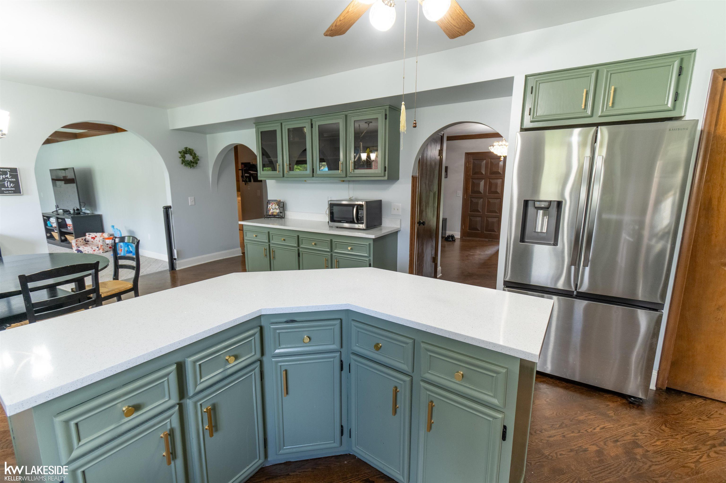 37900 Saddle Lane, Clinton Twp, MI 48036 — Photo 4