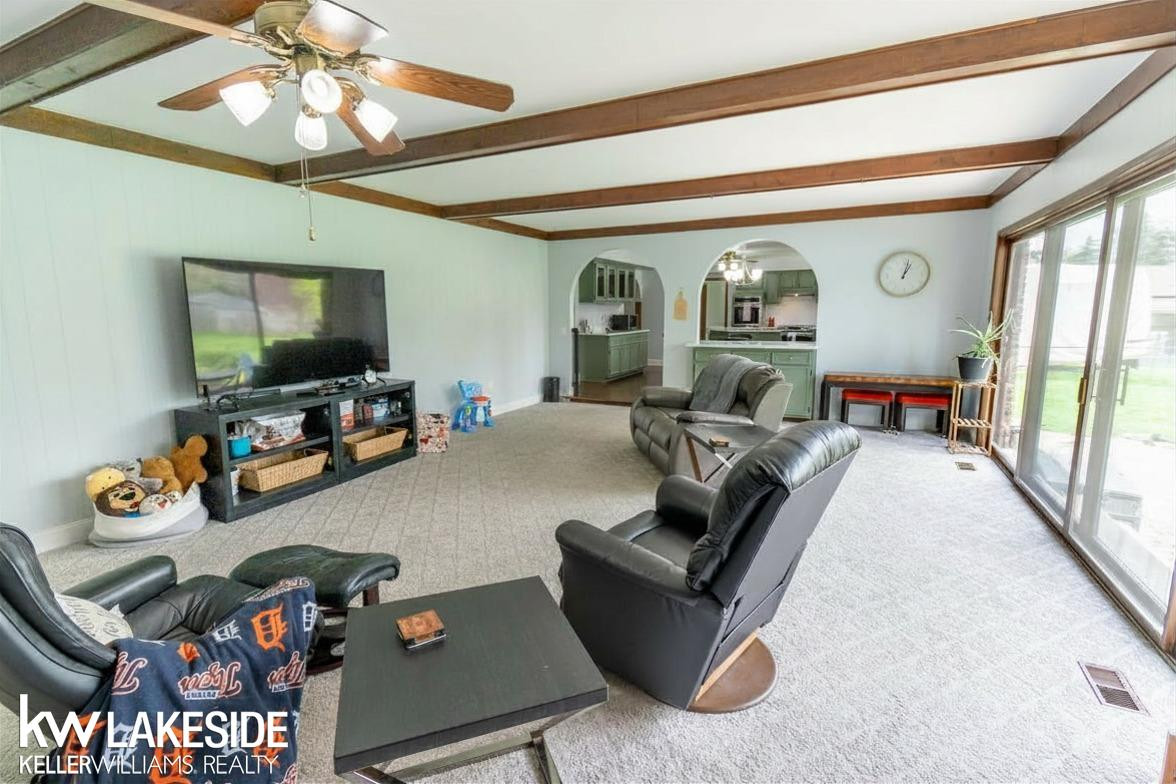 37900 Saddle Lane, Clinton Twp, MI 48036 — Photo 9