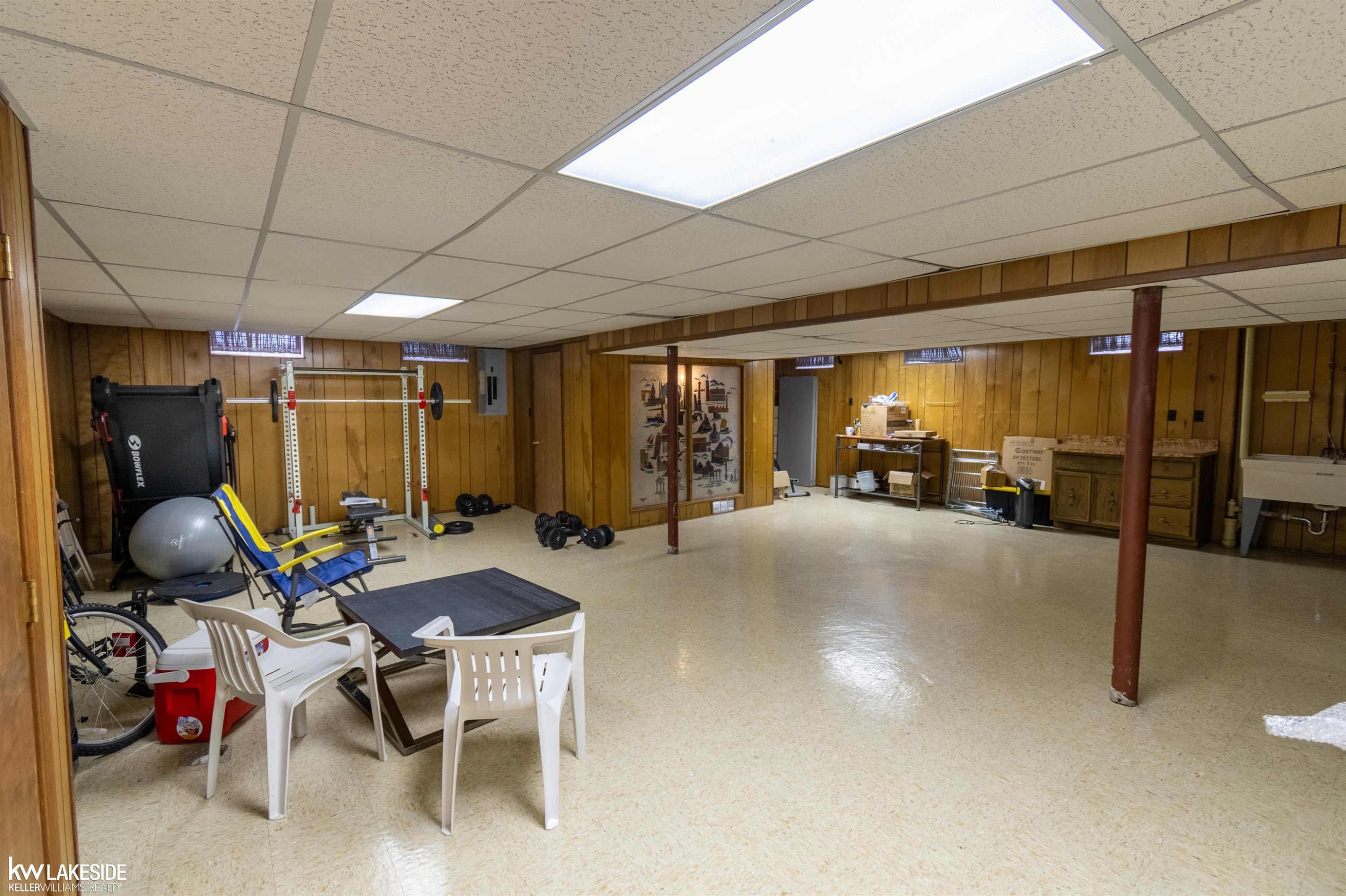 37900 Saddle Lane, Clinton Twp, MI 48036 — Photo 34