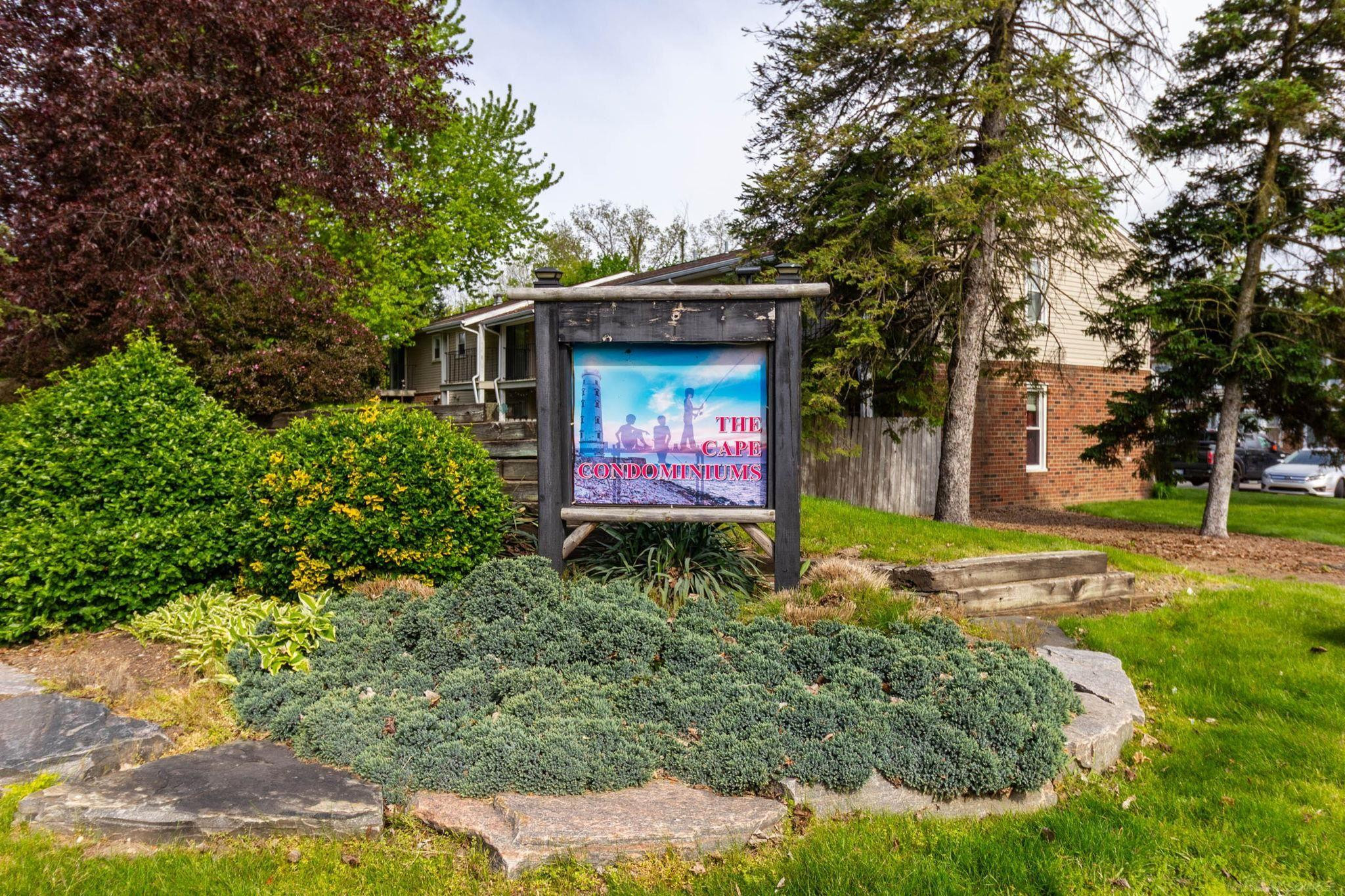 13281 Lake Point Boulevard, MI 48111 — Photo 3