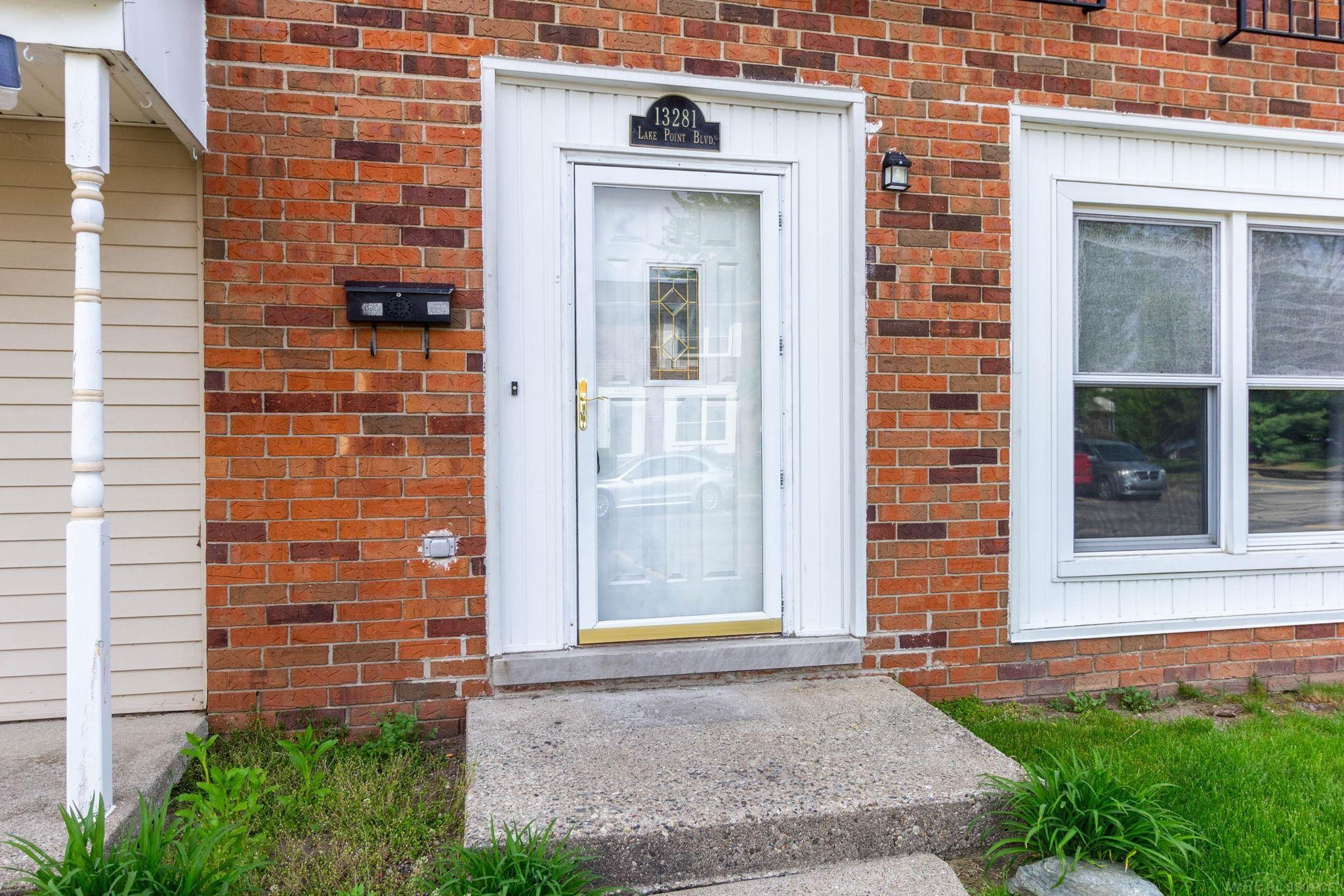 13281 Lake Point Boulevard, MI 48111 — Photo 5