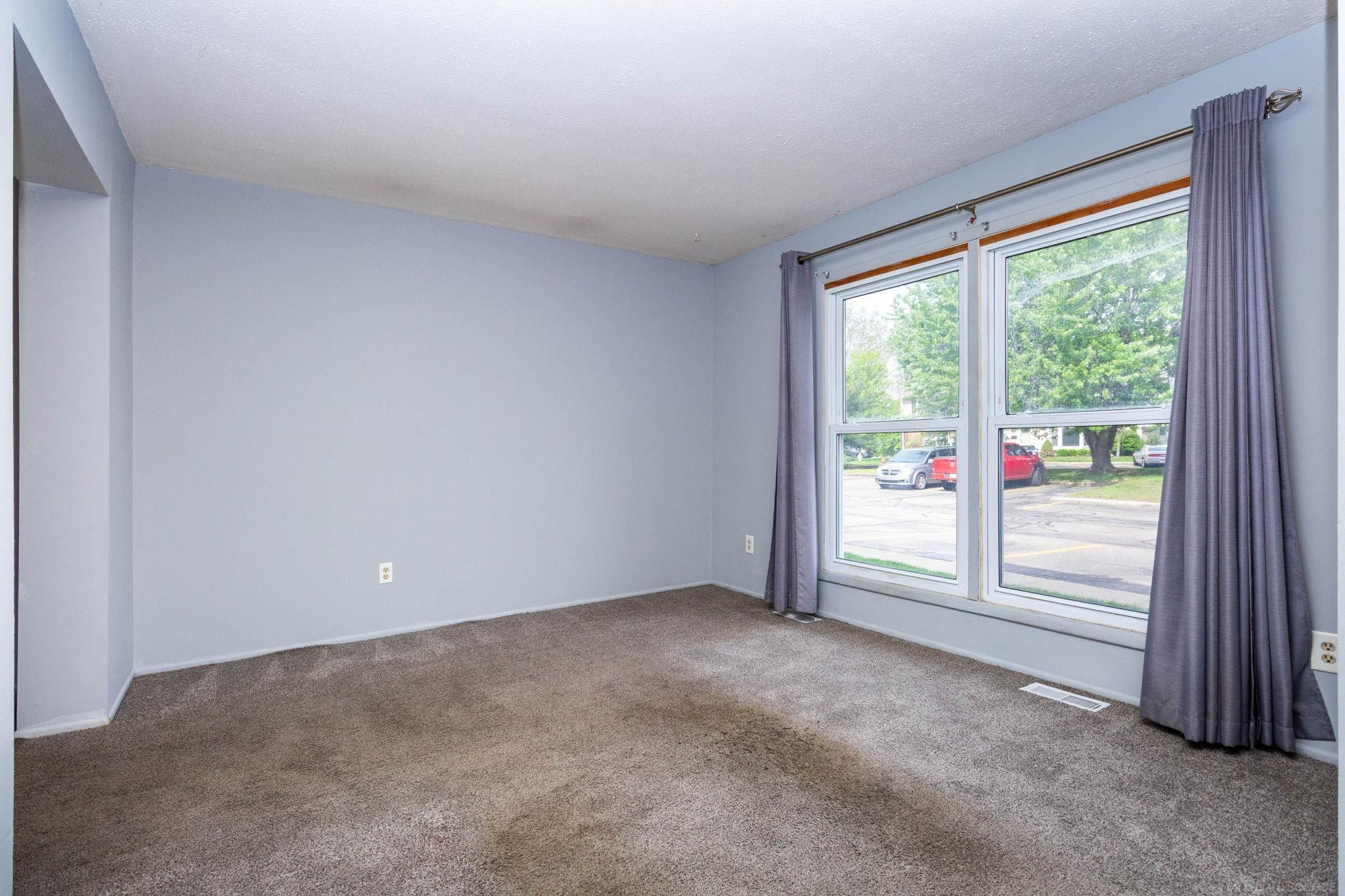13281 Lake Point Boulevard, MI 48111 — Photo 7