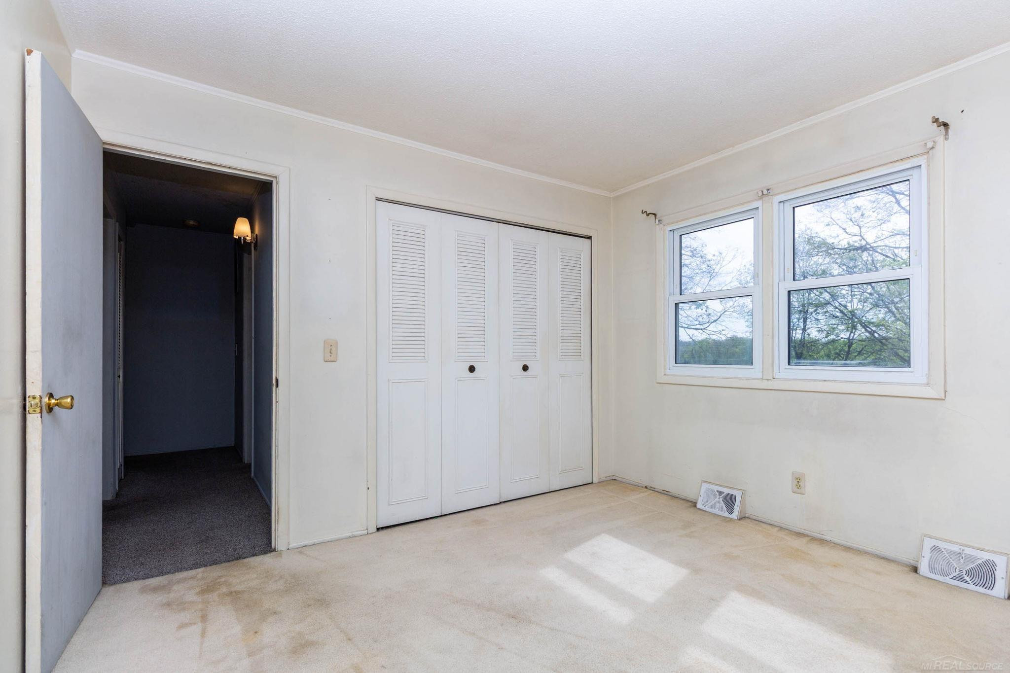 13281 Lake Point Boulevard, MI 48111 — Photo 19