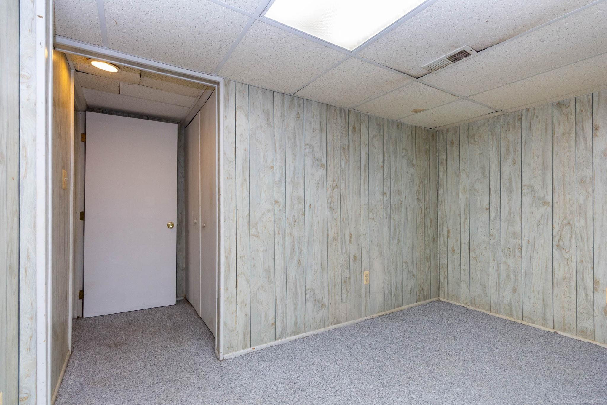 13281 Lake Point Boulevard, MI 48111 — Photo 25