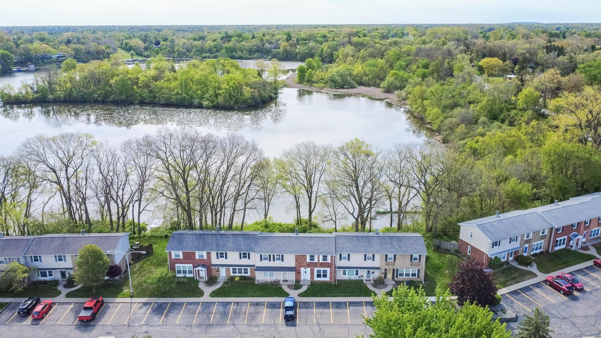 13281 Lake Point Boulevard, MI 48111 — Photo 34