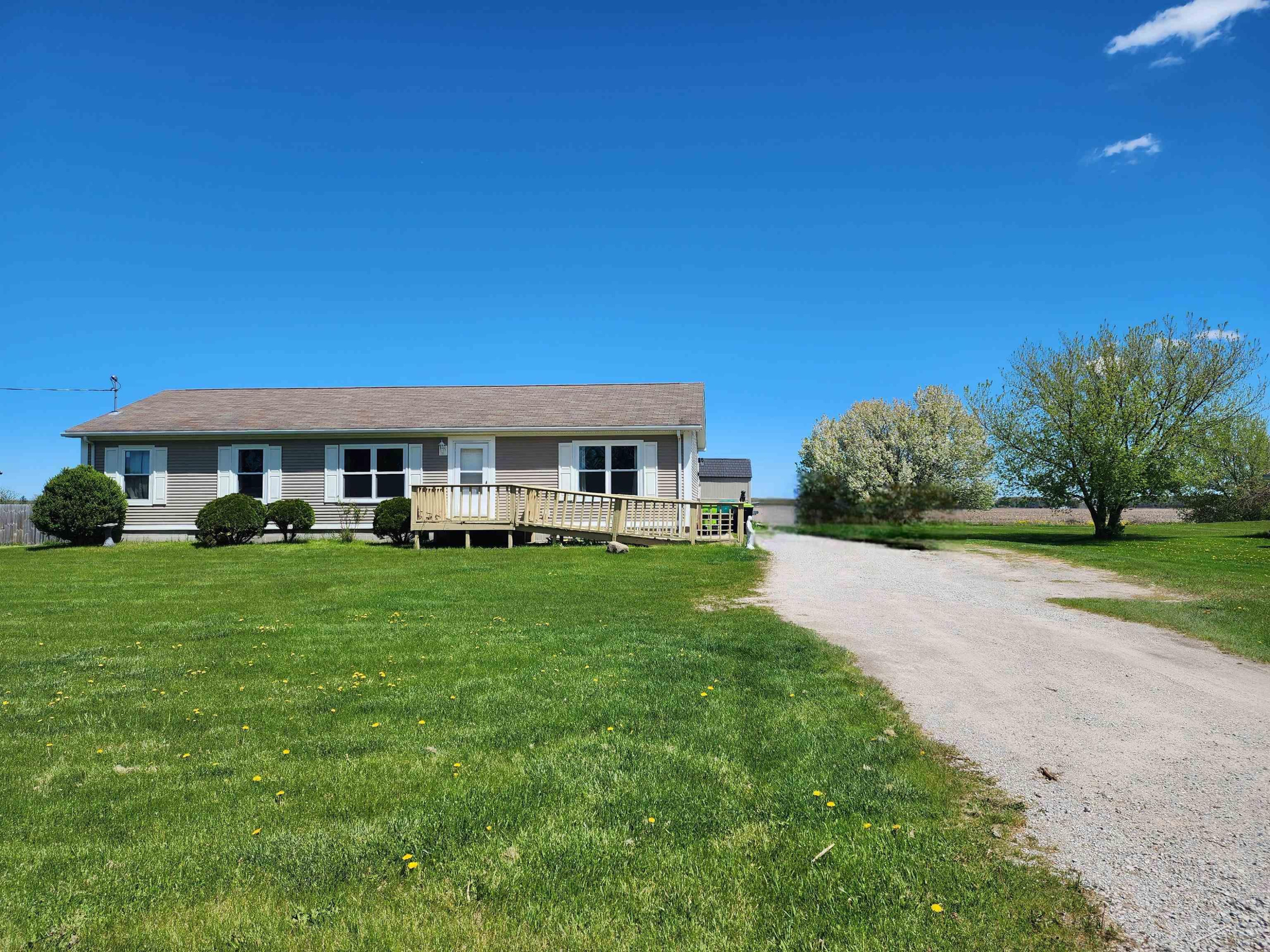 3727 S Garfield Road, Auburn, MI 48611 — Photo 2