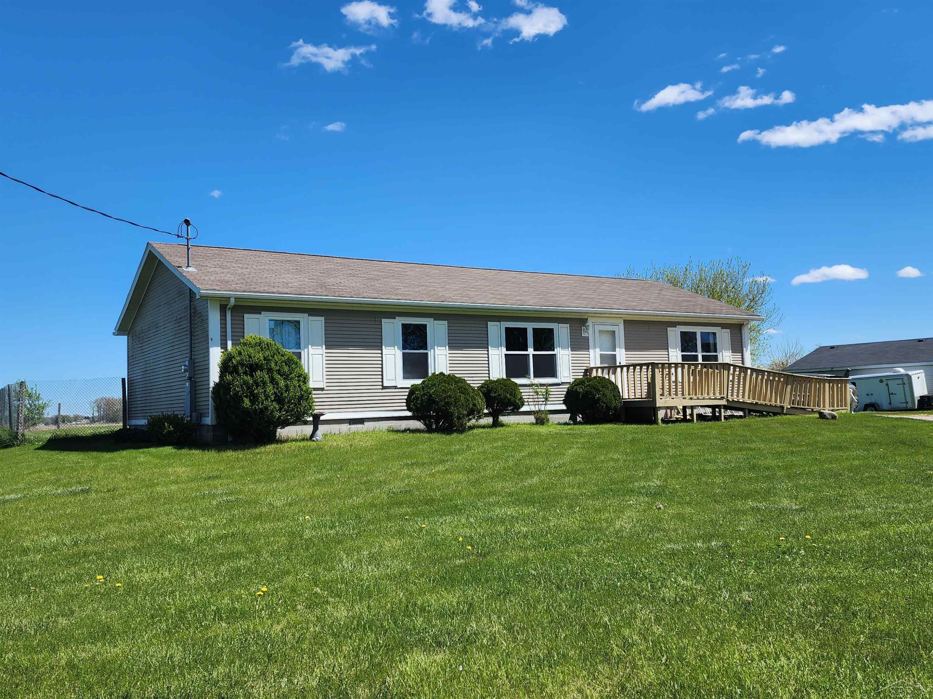 3727 S Garfield Road, Auburn, MI 48611 — Photo 4