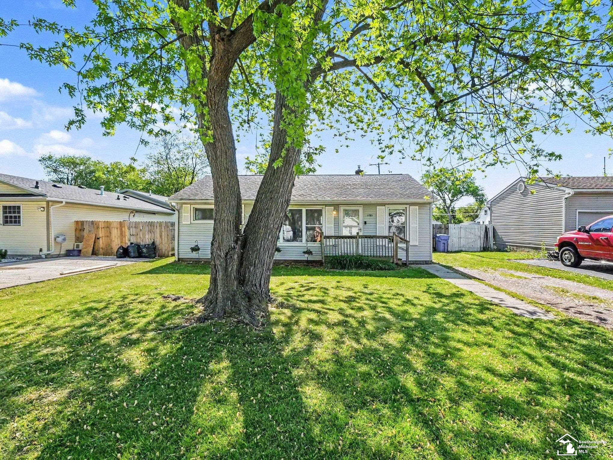 1480 Walnut Street, Monroe, MI 48162 — front exterior