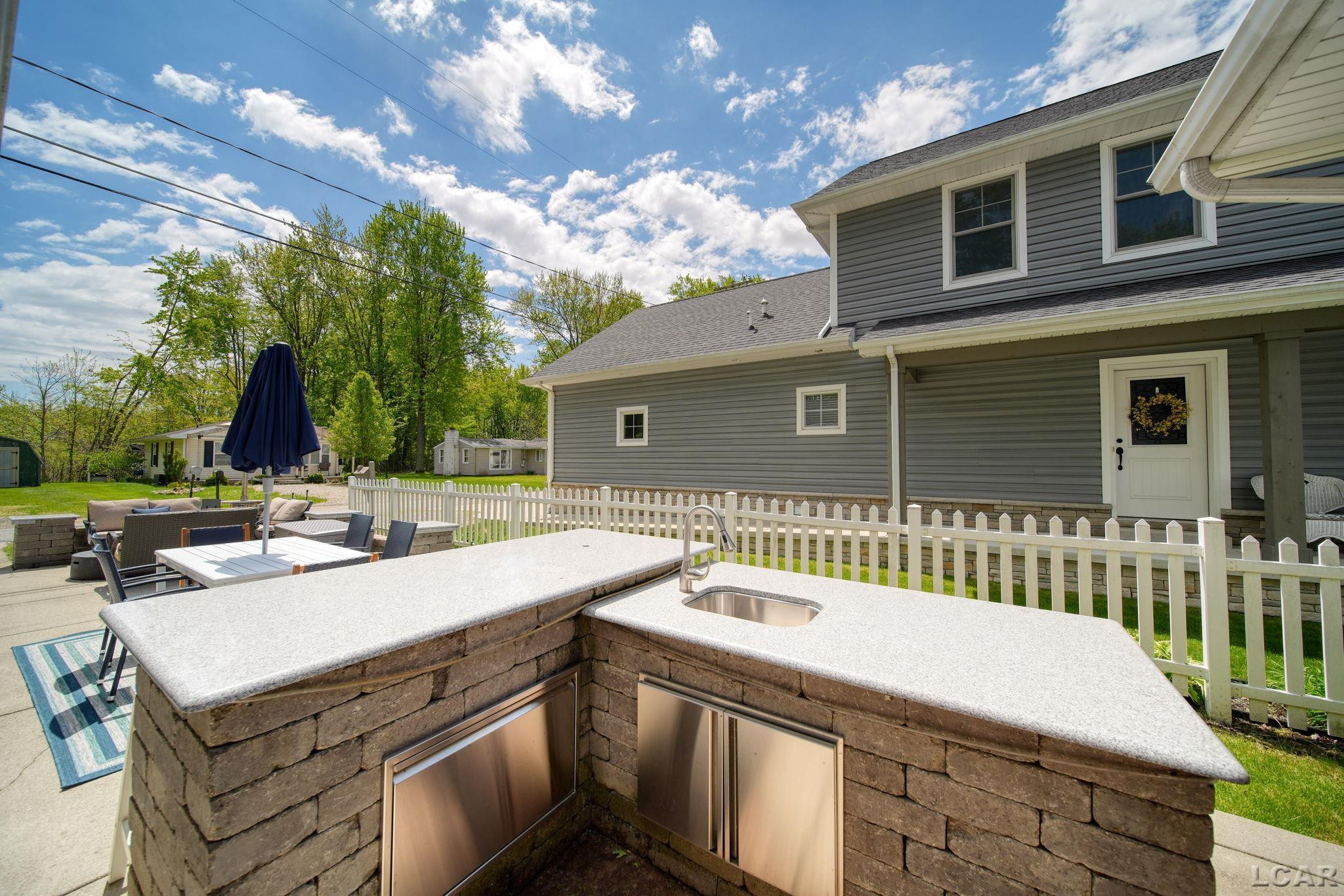 5480 Pleasant Valley Road, Manitou Beach, MI 49253 — Photo 10