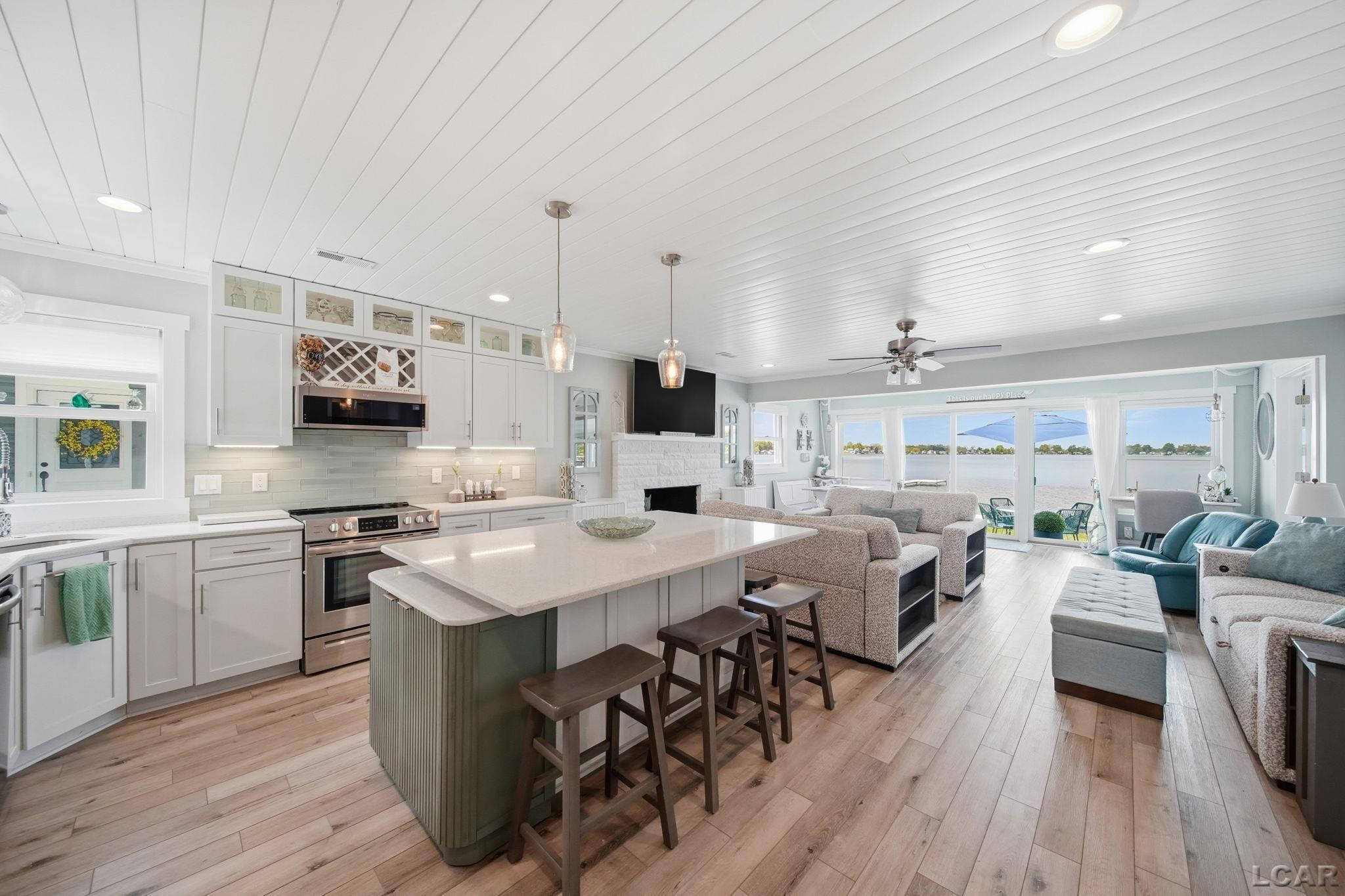 5480 Pleasant Valley Road, Manitou Beach, MI 49253 — Photo 12