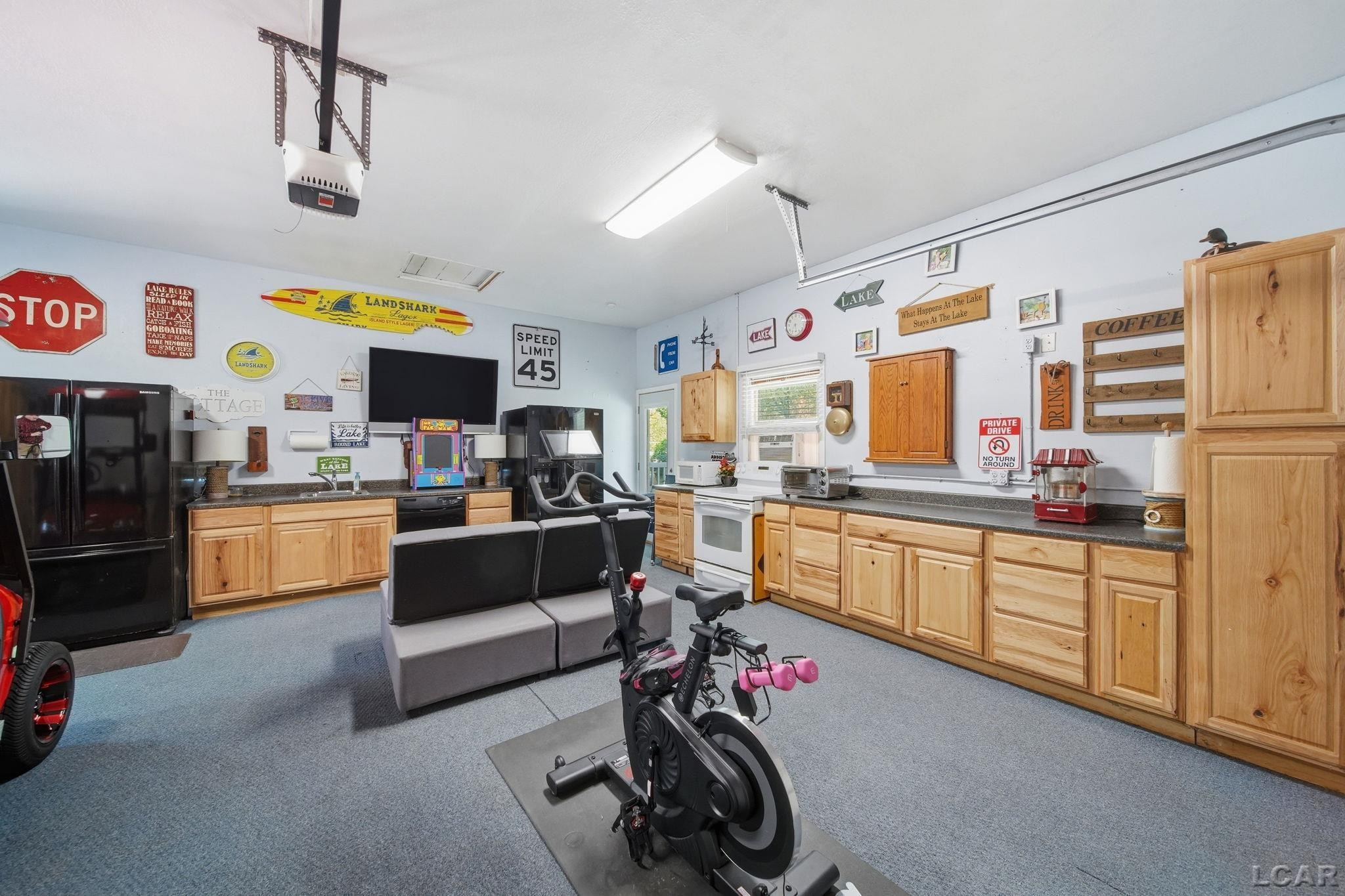 5480 Pleasant Valley Road, Manitou Beach, MI 49253 — Photo 44