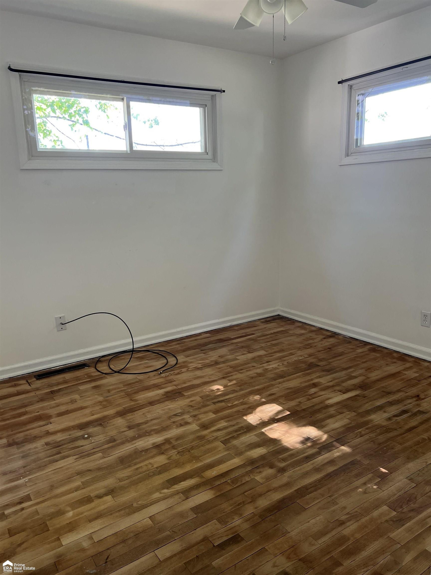 835 Southwood Dr Drive, Fenton, MI 48430 — Photo 12