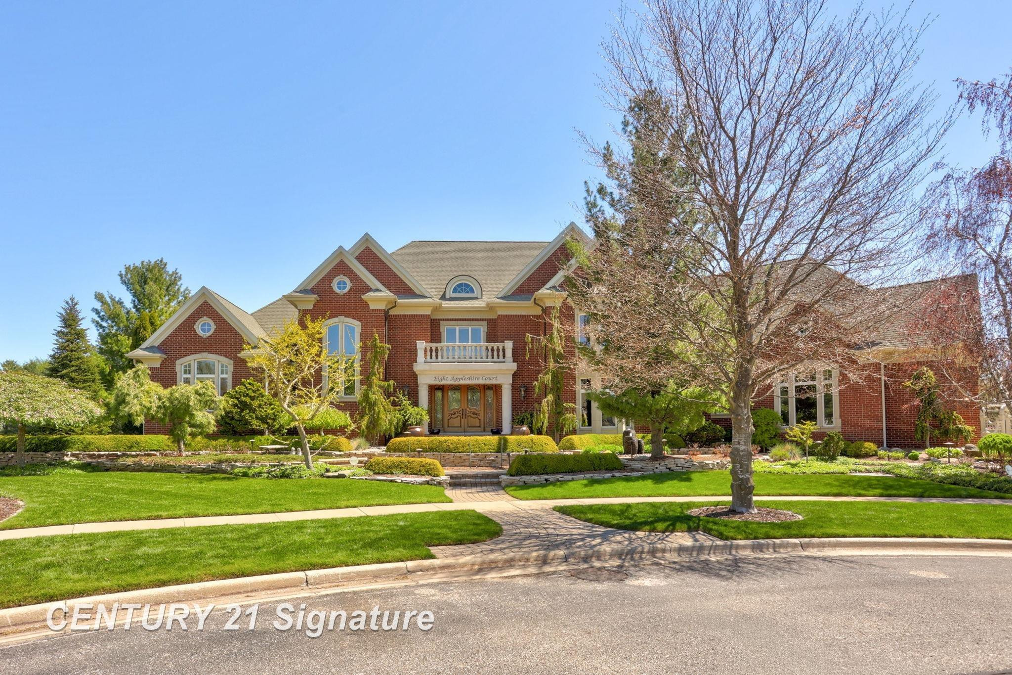 8 Appleshire Court, Freeland, MI 48623 — Photo 2
