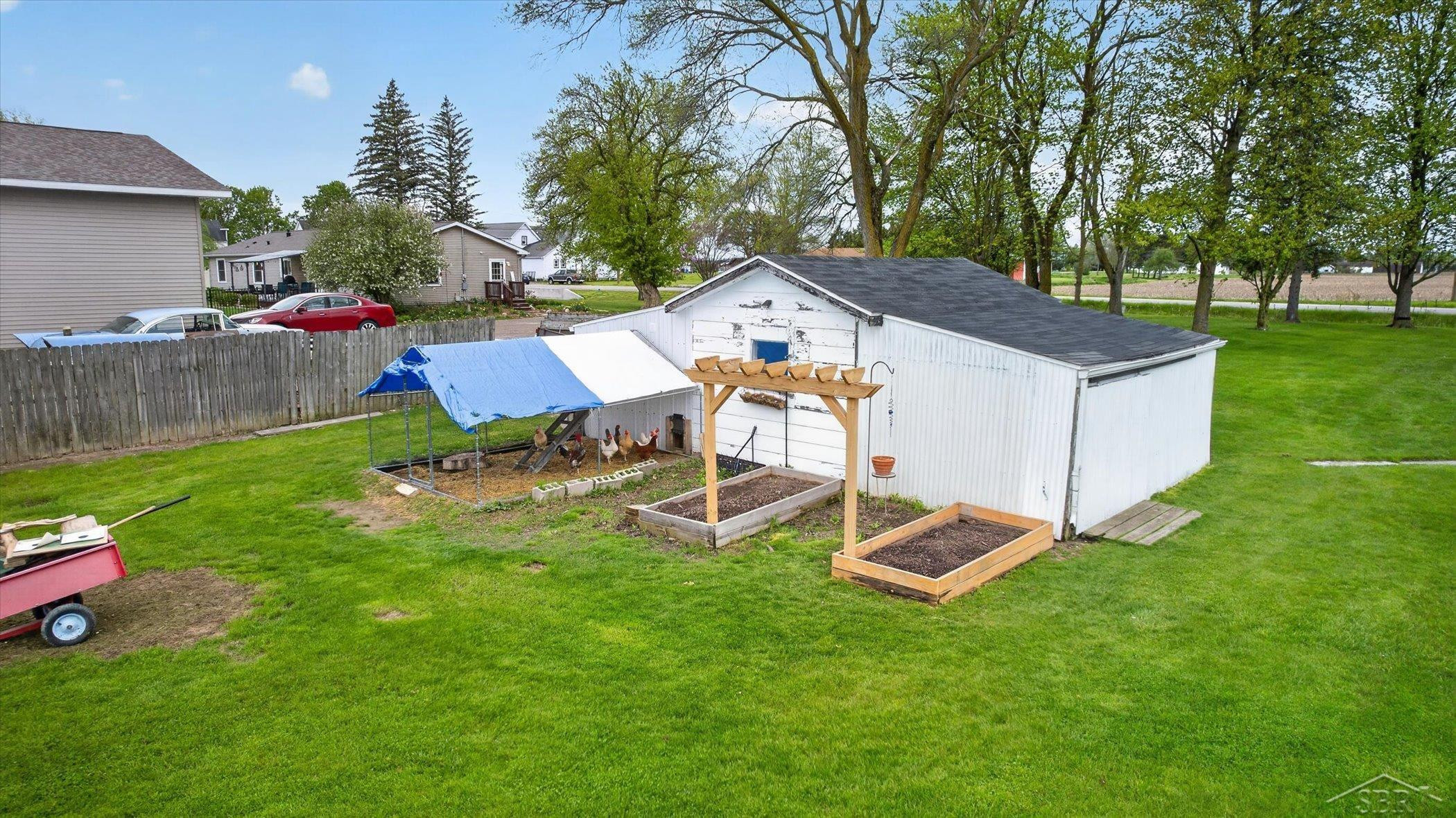 2459 11 Mile Road, Auburn, MI 48611 — Photo 30