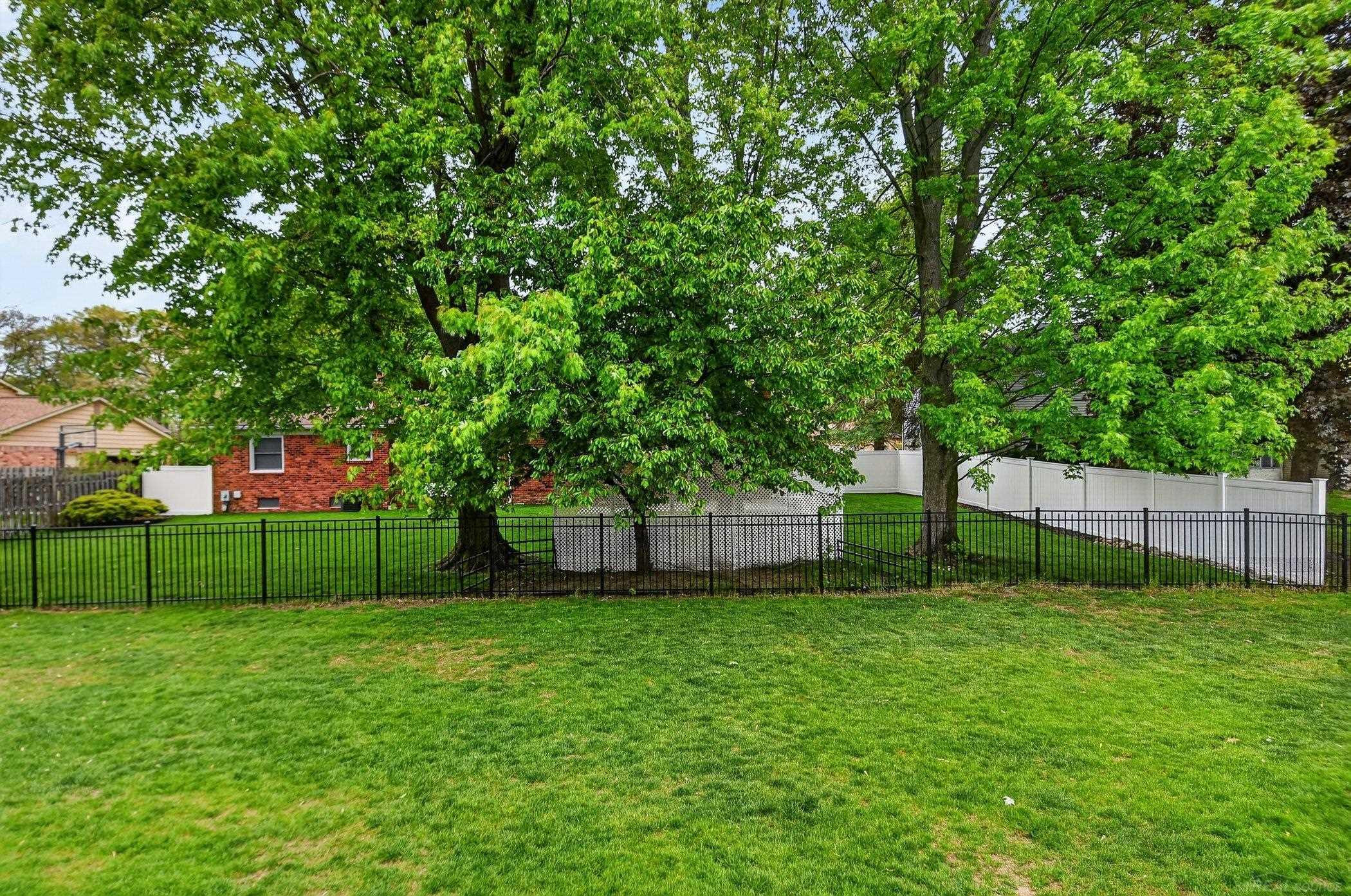 53226 Williams Way, Shelby Twp, MI 48316 — Photo 6