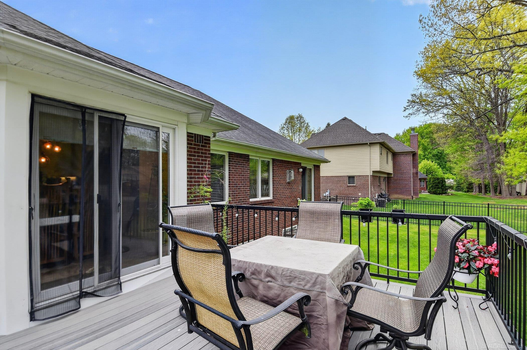 53226 Williams Way, Shelby Twp, MI 48316 — Photo 7