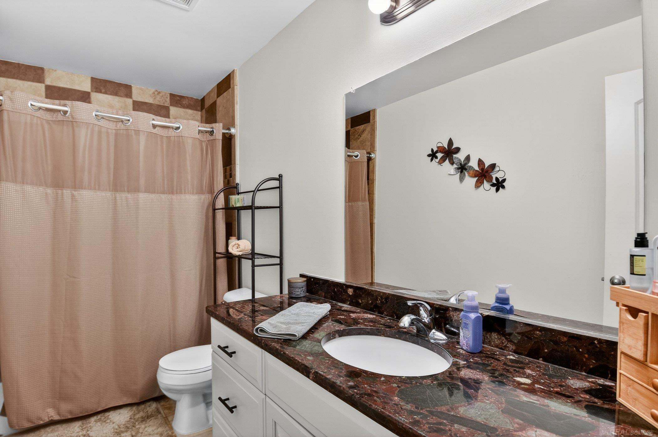 53226 Williams Way, Shelby Twp, MI 48316 — Photo 33