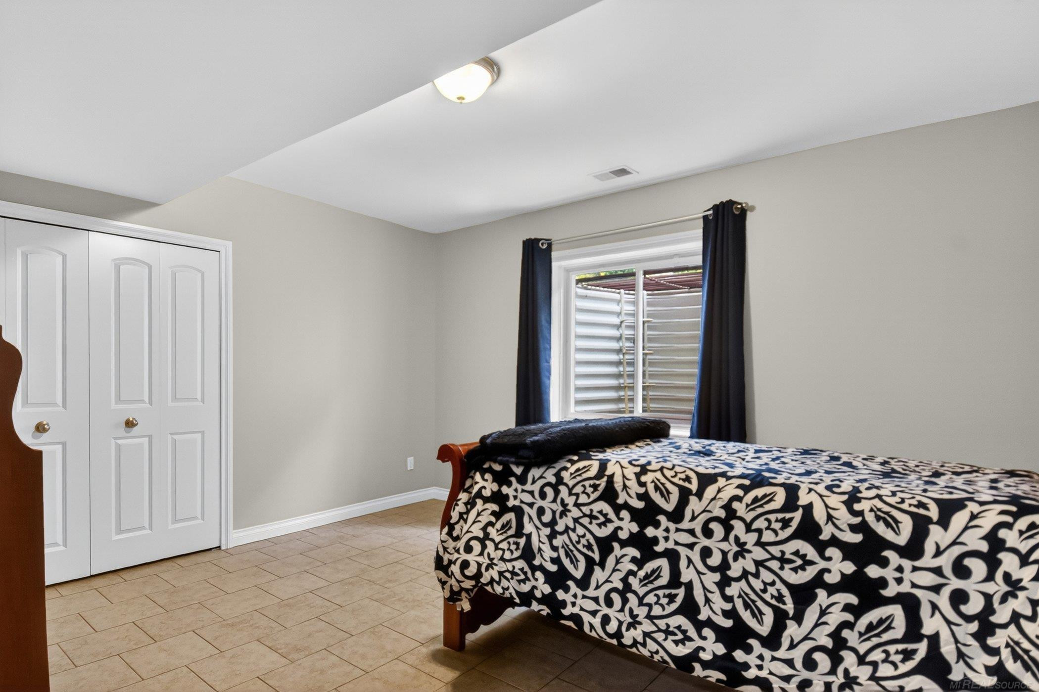 53226 Williams Way, Shelby Twp, MI 48316 — Photo 39