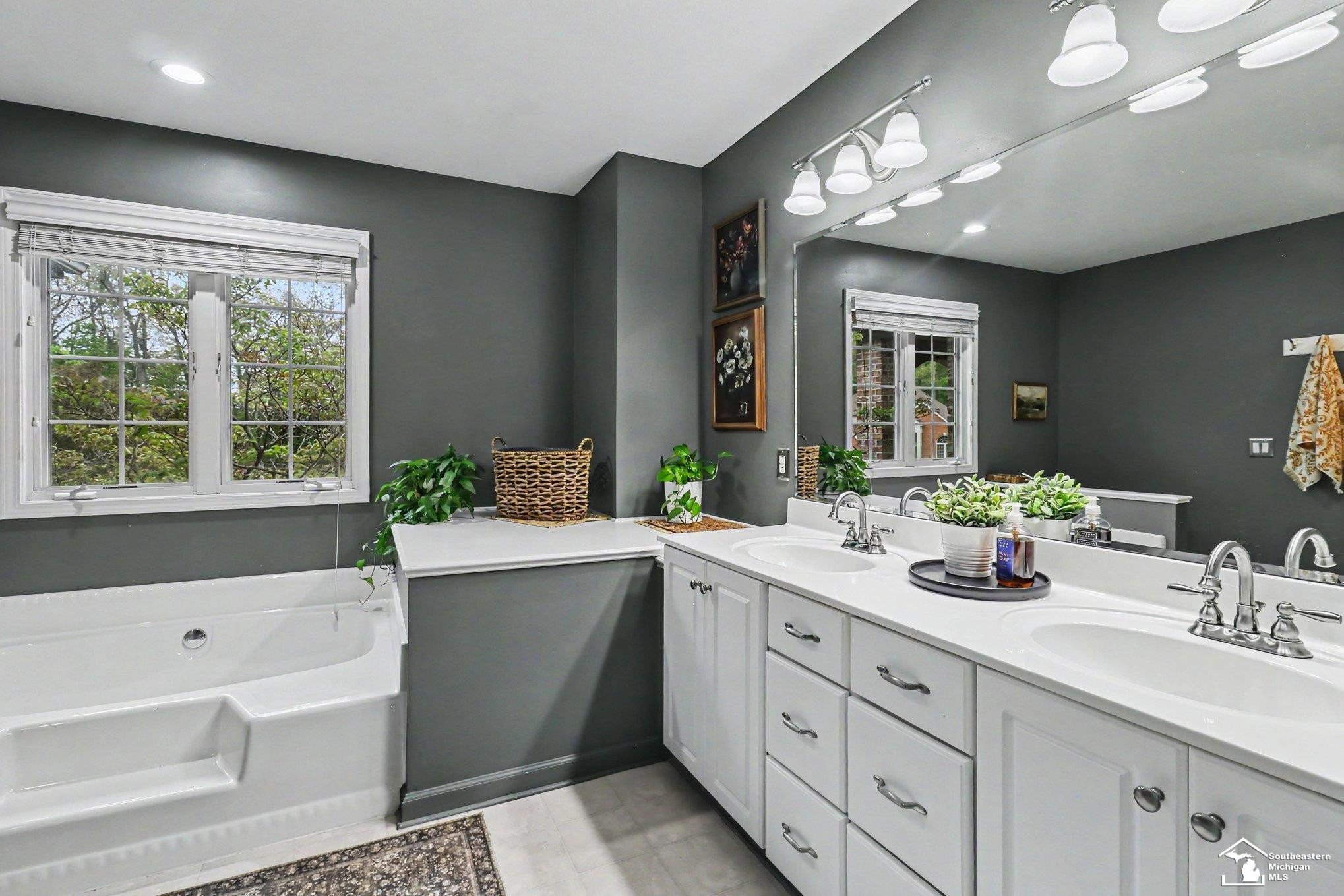 3508 Wimbledon Court, Lambertville, MI 48144 — Photo 15