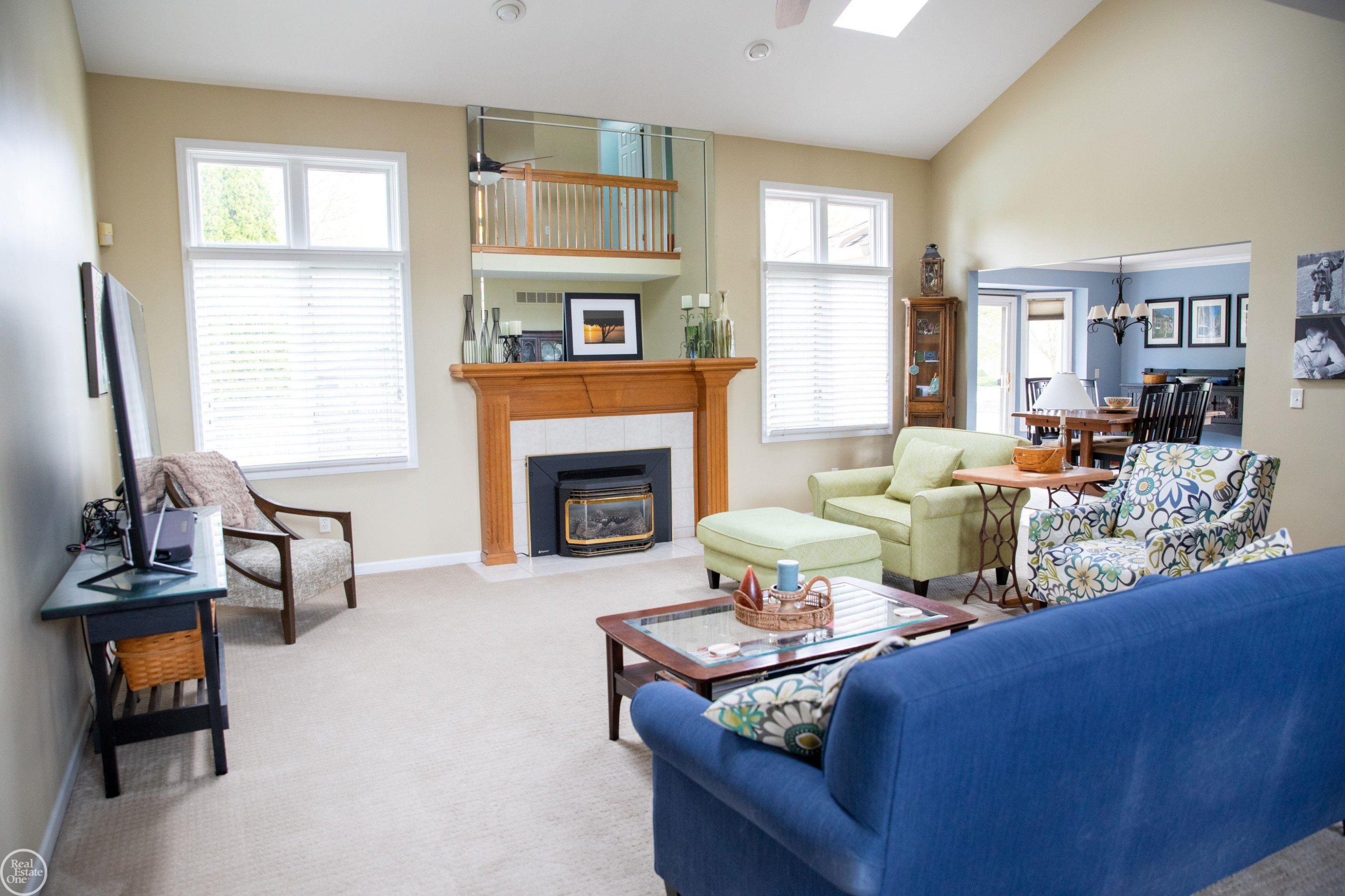 17385 Hillcrest Drive, Macomb, MI 48044 — Photo 7