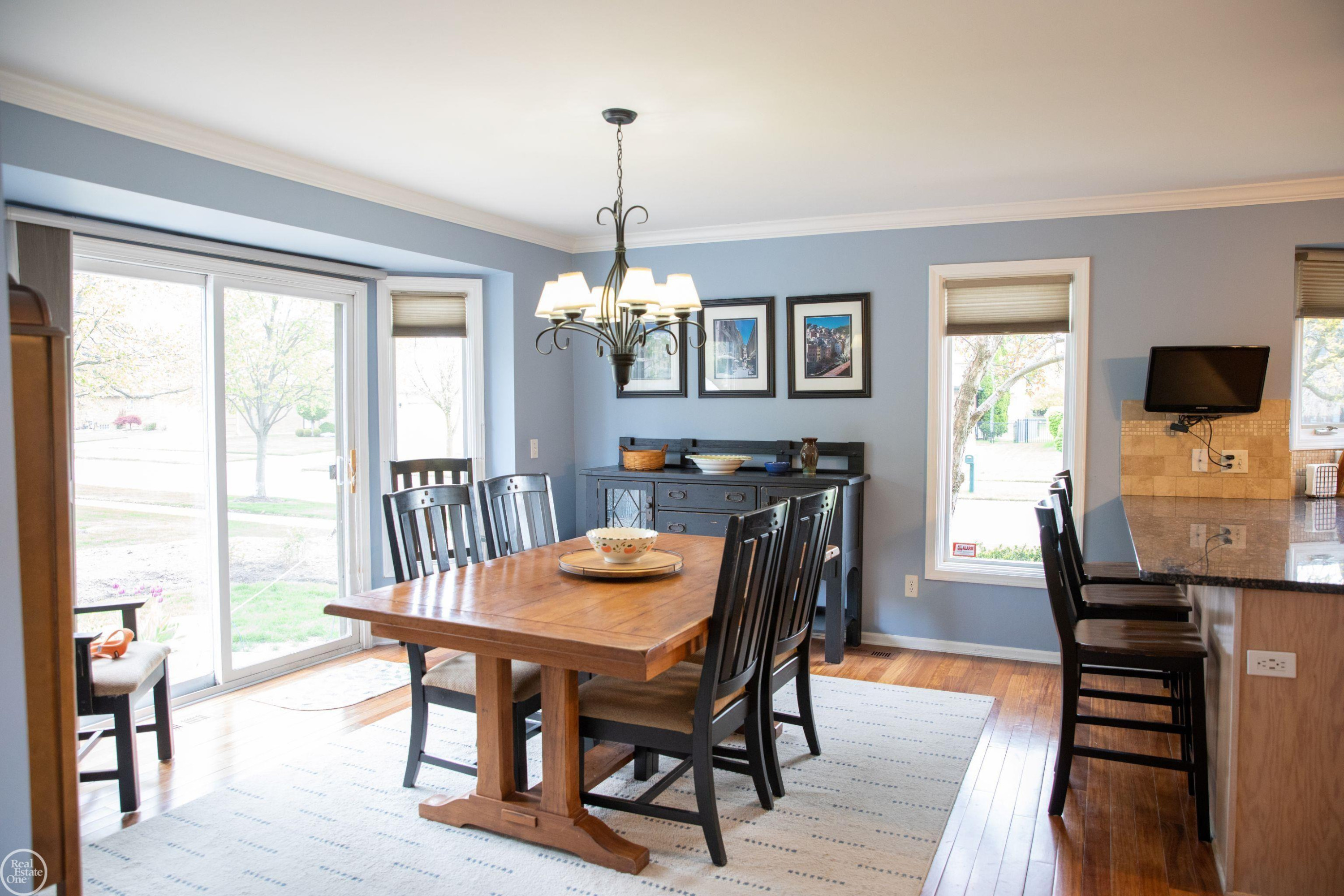 17385 Hillcrest Drive, Macomb, MI 48044 — Photo 11
