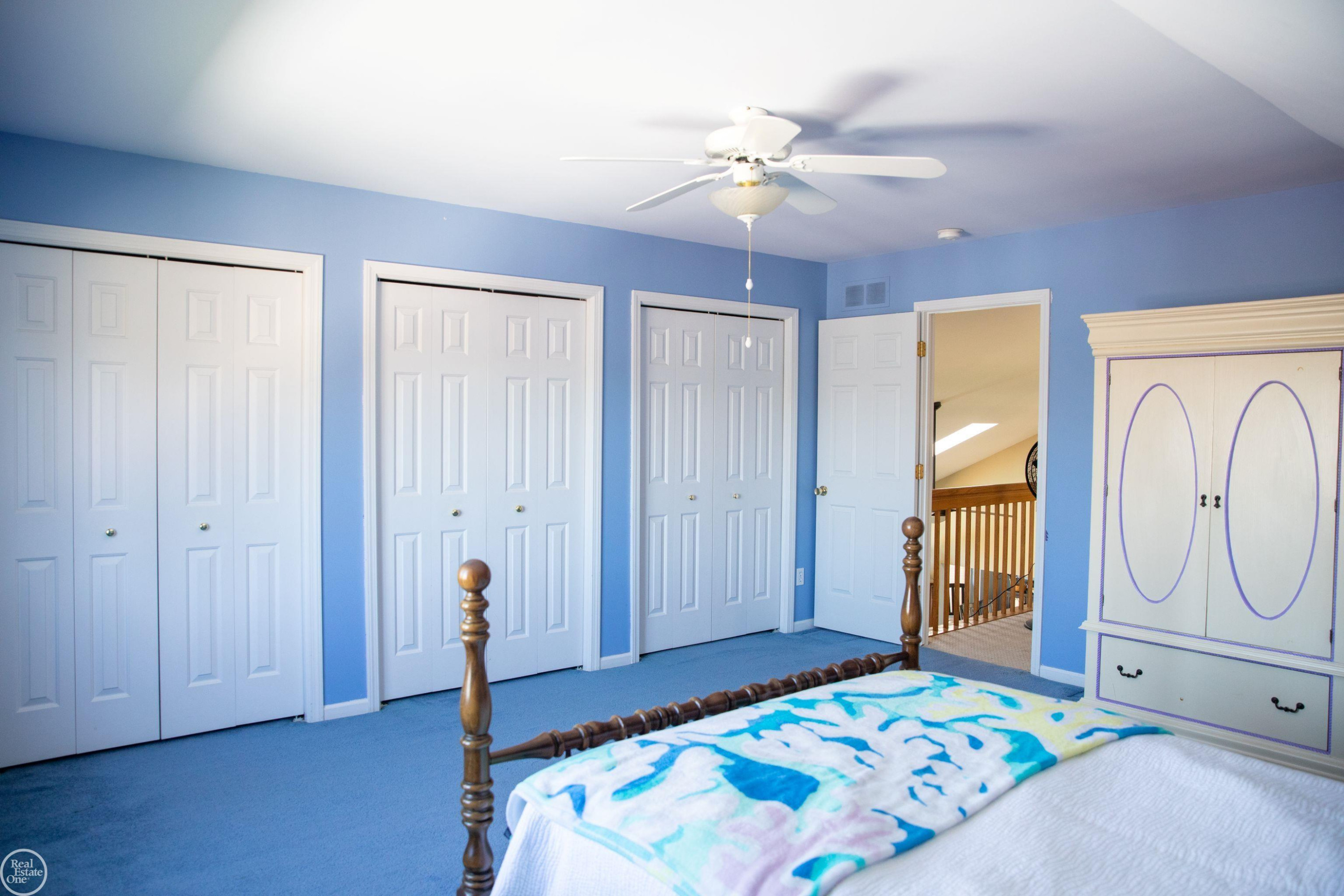 17385 Hillcrest Drive, Macomb, MI 48044 — Photo 25