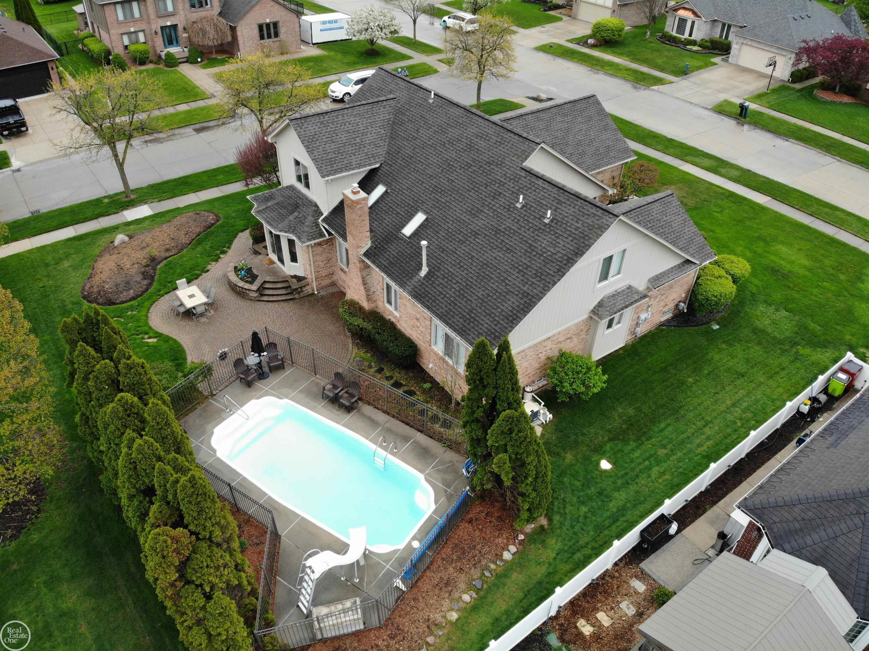 17385 Hillcrest Drive, Macomb, MI 48044 — Photo 48