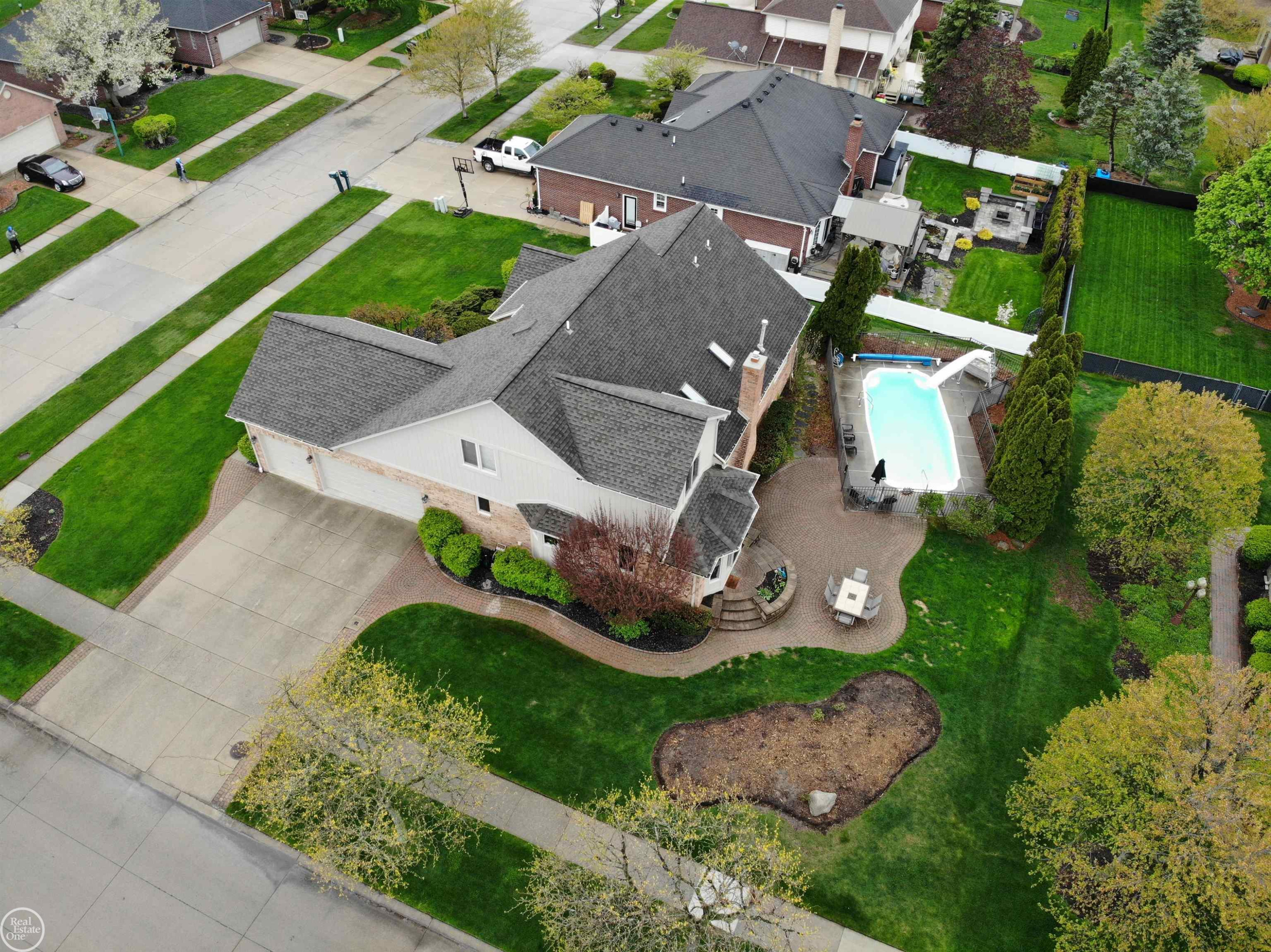 17385 Hillcrest Drive, Macomb, MI 48044 — Photo 49