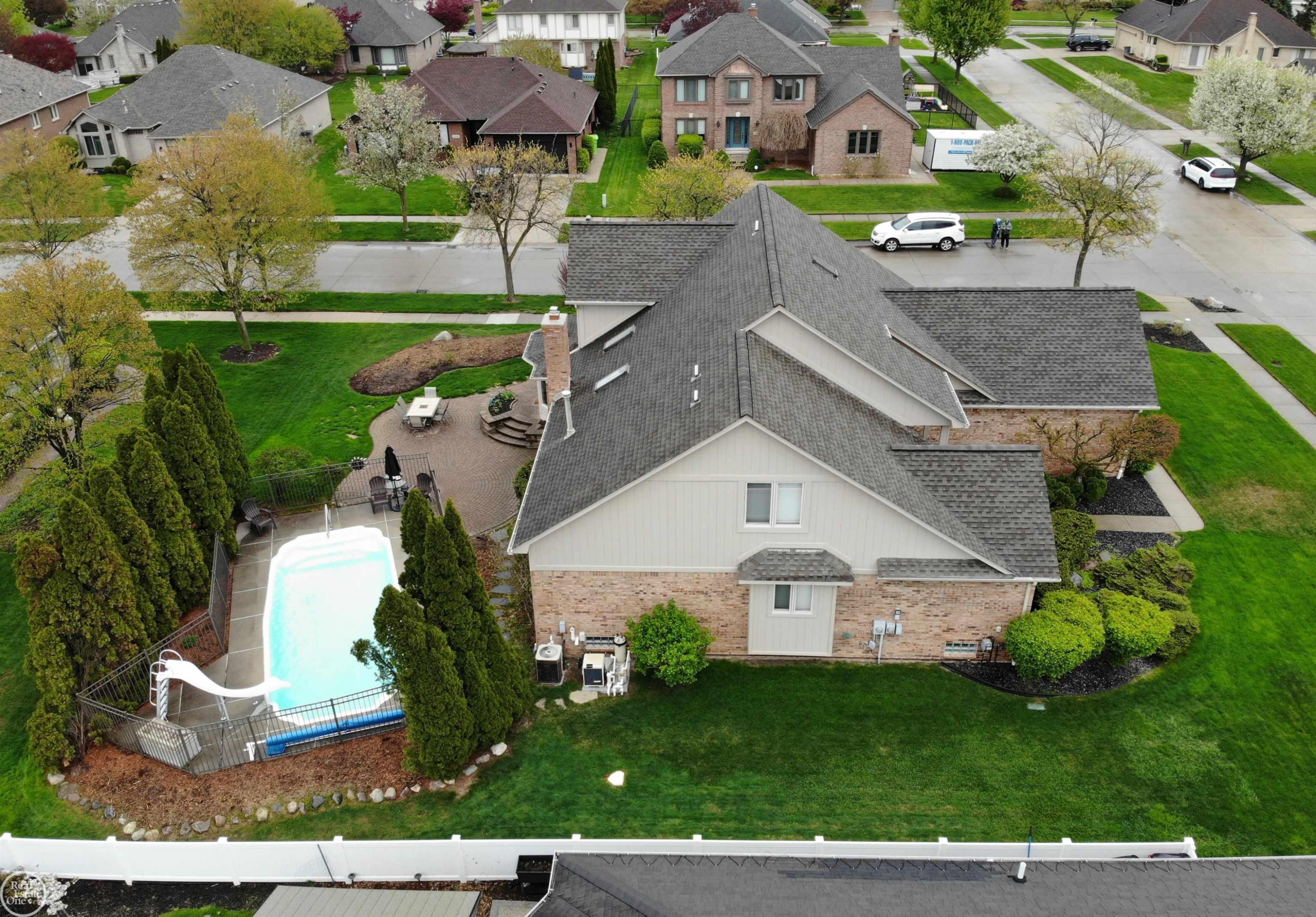 17385 Hillcrest Drive, Macomb, MI 48044 — Photo 52
