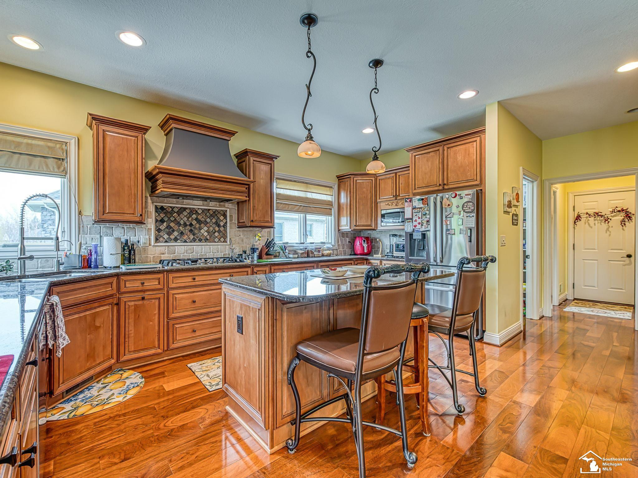 1033 Saint James Park Avenue, Monroe, MI 48161 — Photo 25