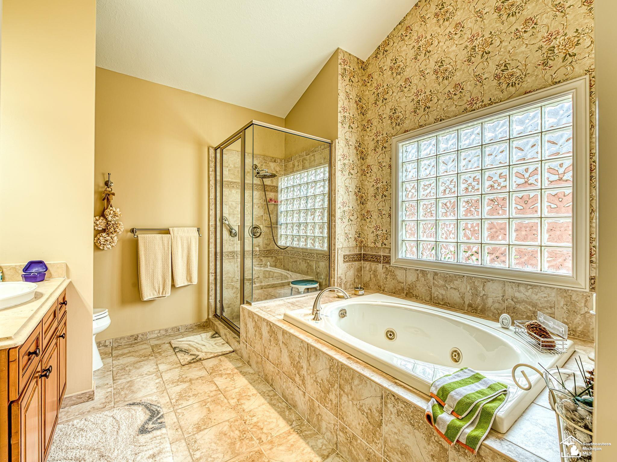 1033 Saint James Park Avenue, Monroe, MI 48161 — Photo 40