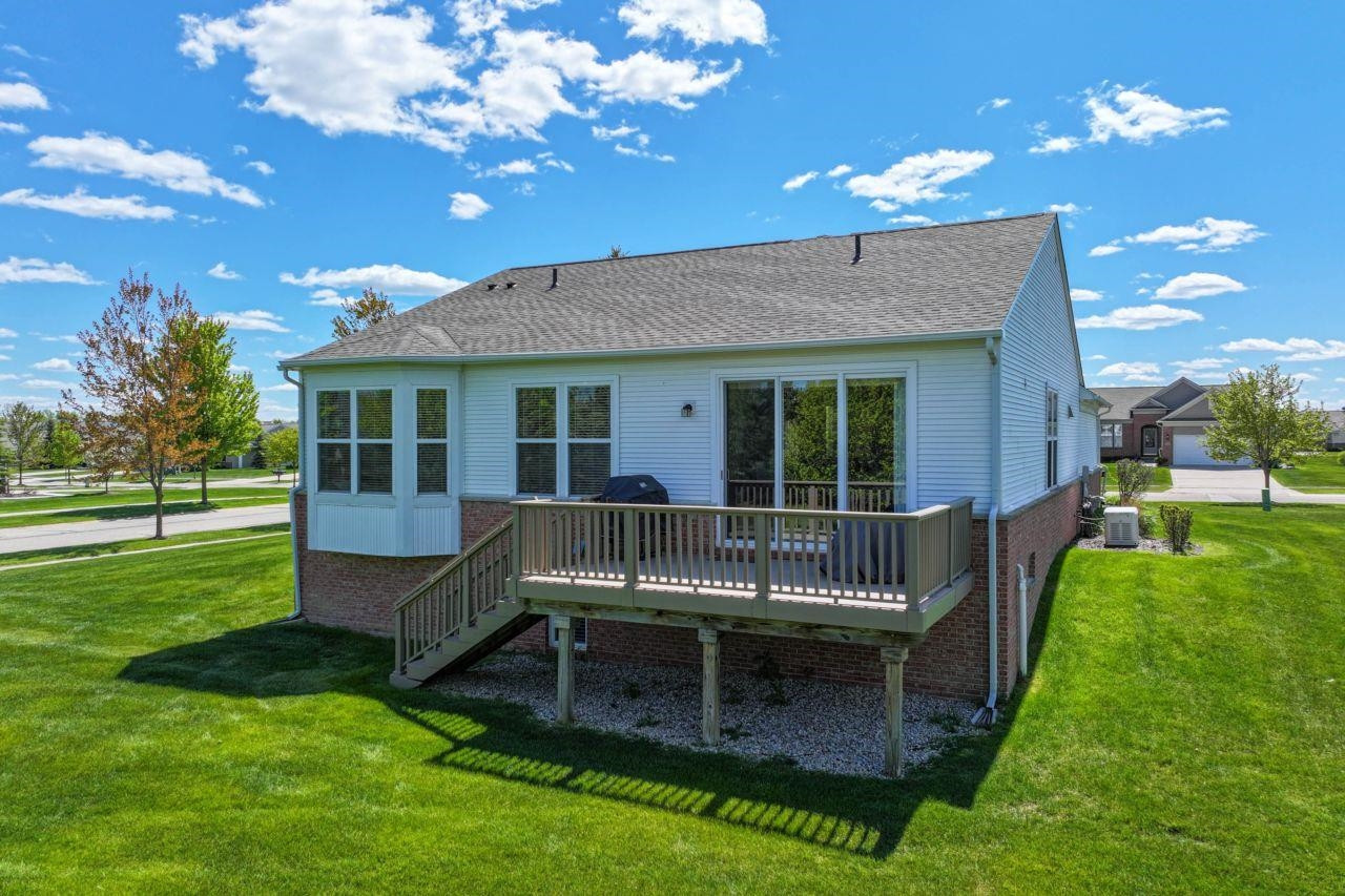 9339 Sand Hill Drive, Grand Blanc, MI 48439 — Photo 29