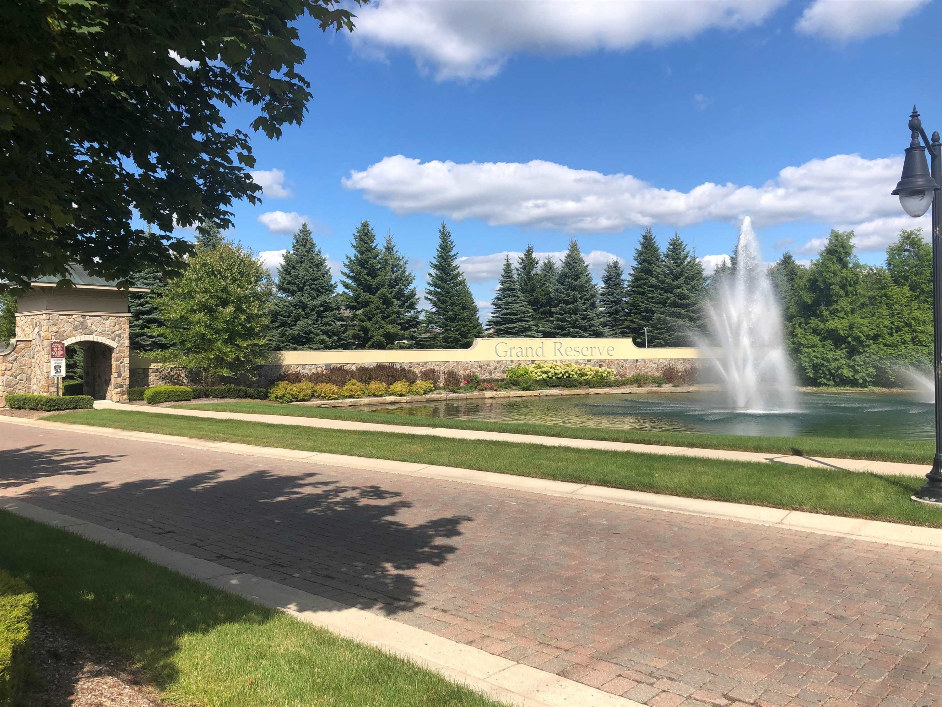 9339 Sand Hill Drive, Grand Blanc, MI 48439 — Photo 52